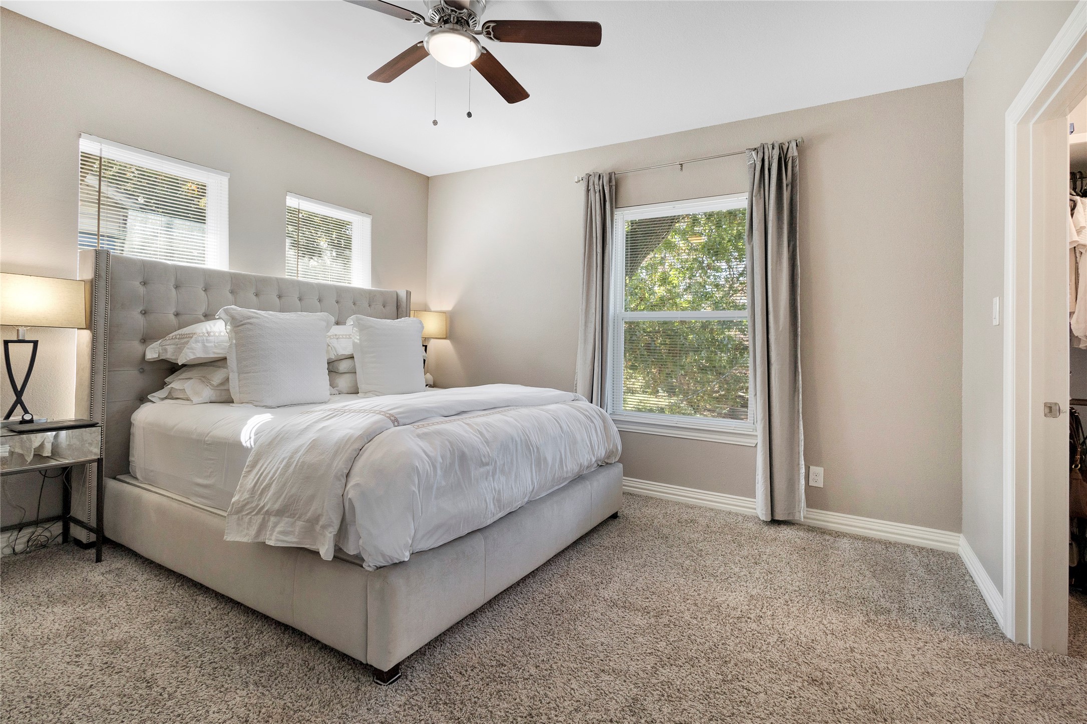 828 Elsbeth Street Dallas TX 75208