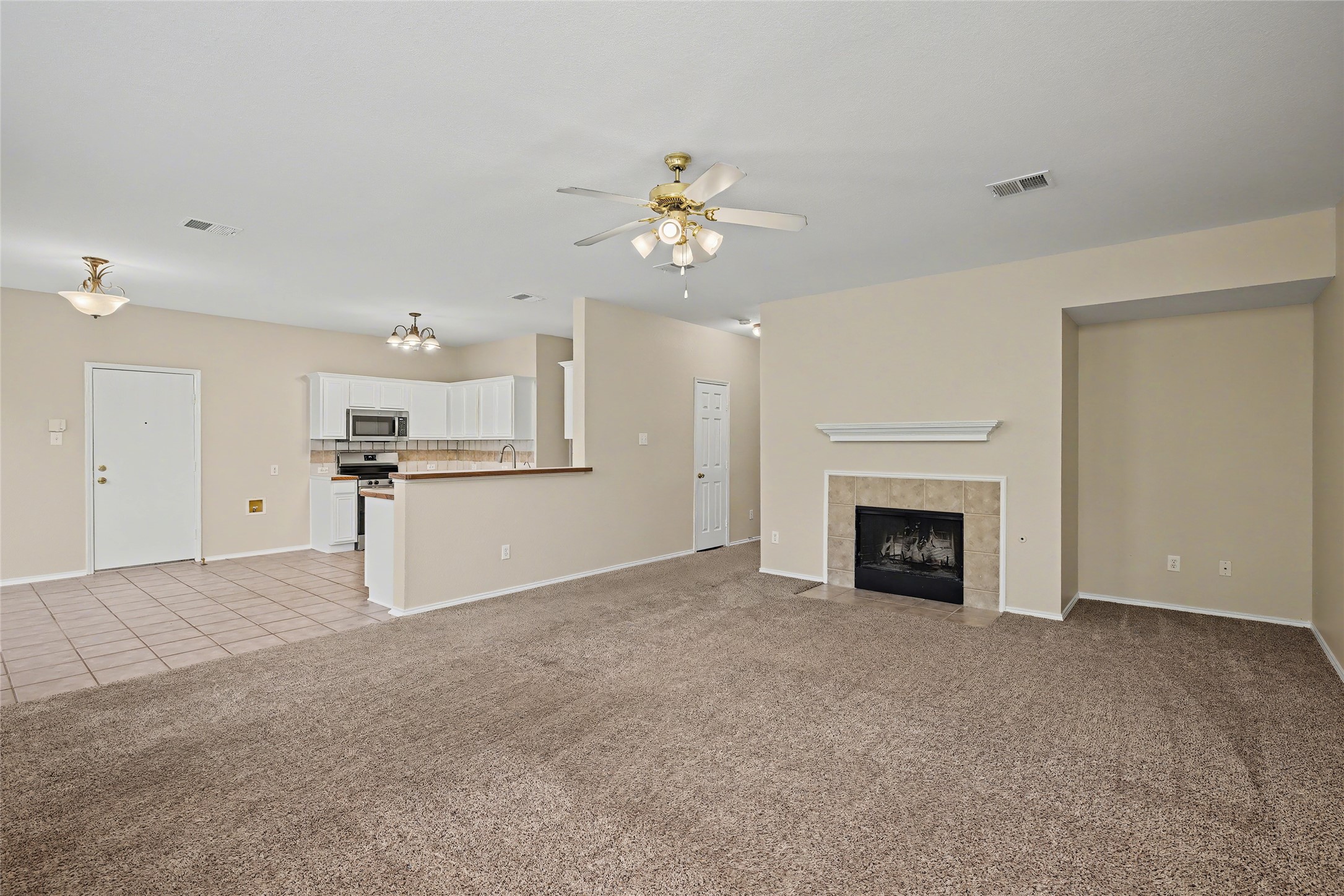 8401 Tribute Lane Fort Worth TX 76131