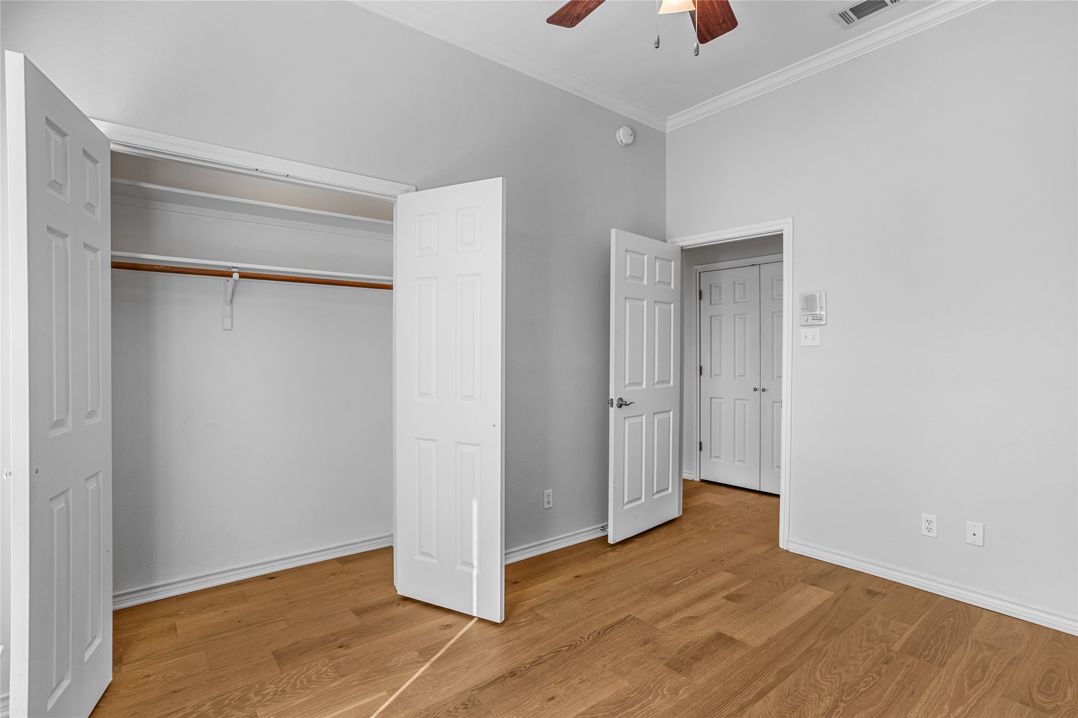 2942 Woodland Hills Drive Grapevine TX 76051