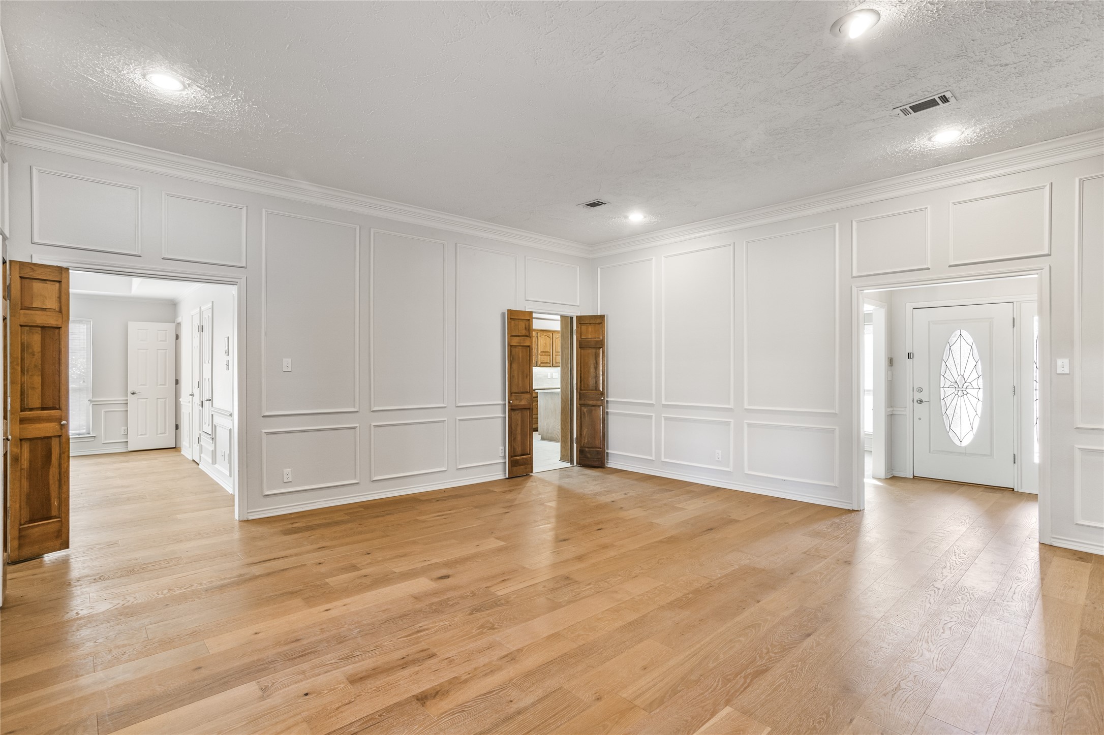 2942 Woodland Hills Drive Grapevine TX 76051