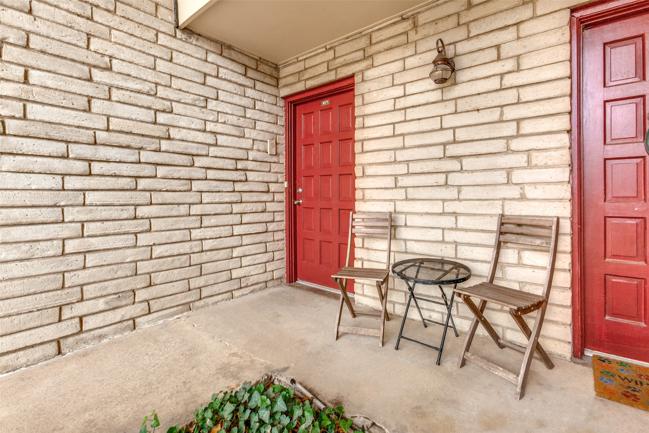 15926 Stillwood Street Dallas TX 75248