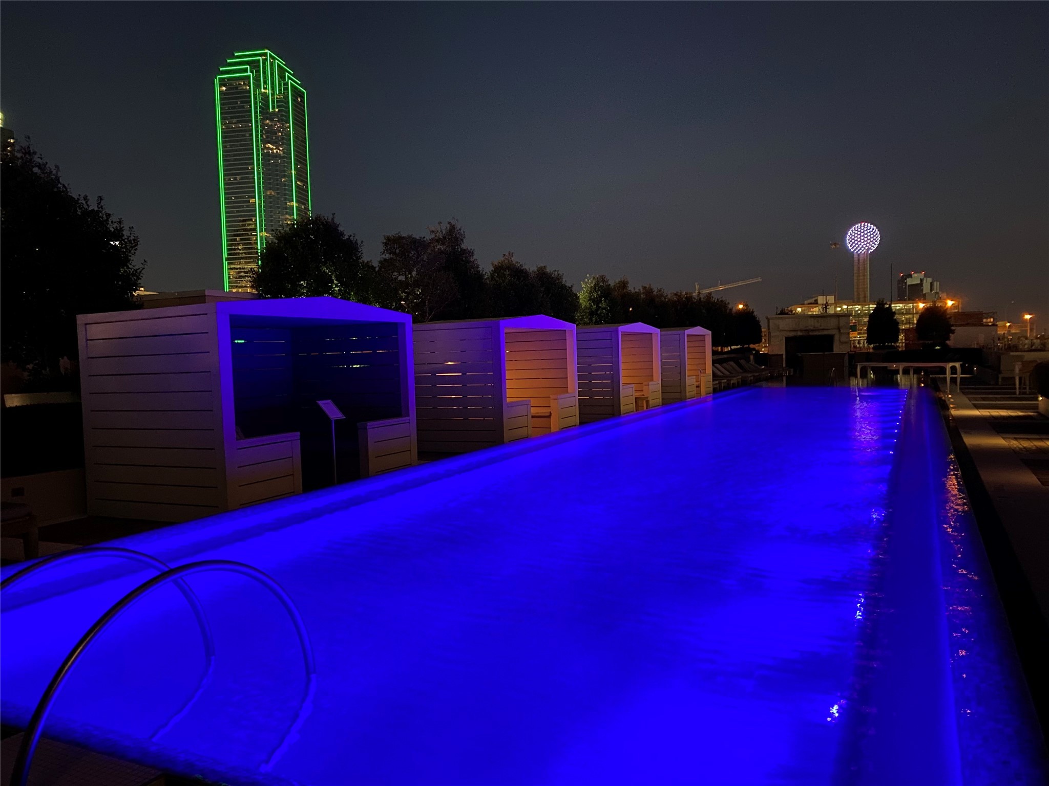 2200 Victory Avenue Dallas TX 75219