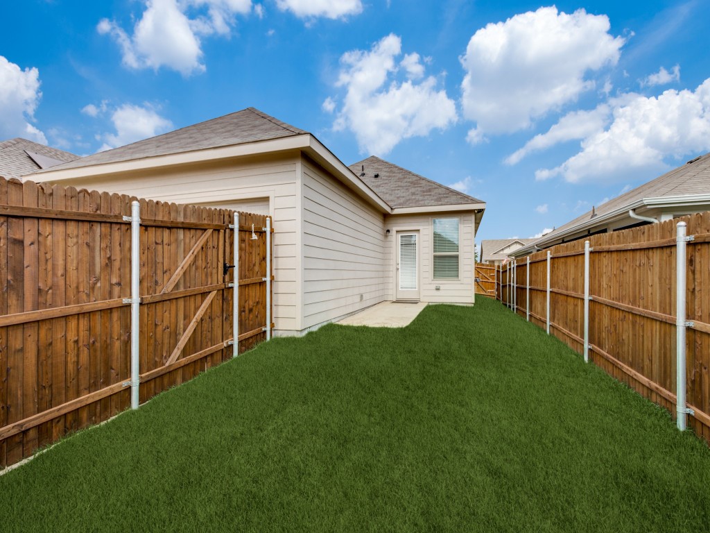 2804 Bursera Lane Fort Worth TX 76108