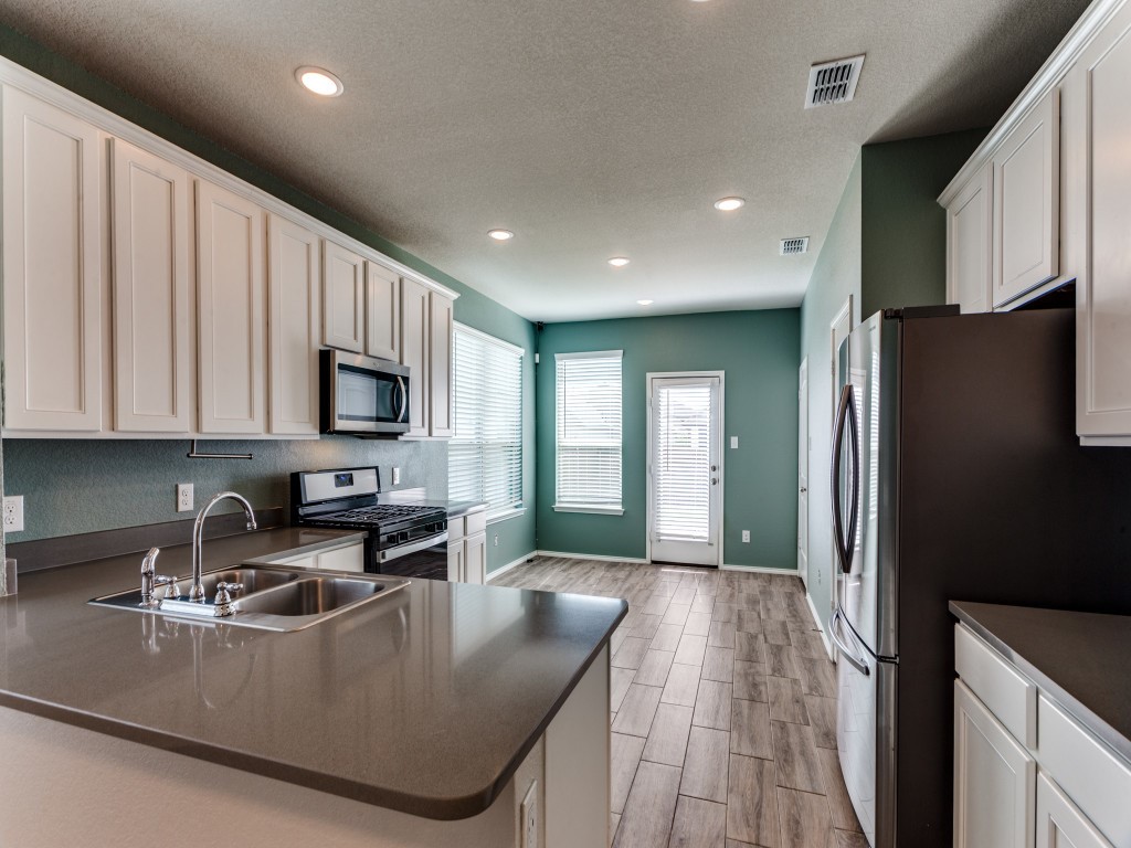 2804 Bursera Lane Fort Worth TX 76108