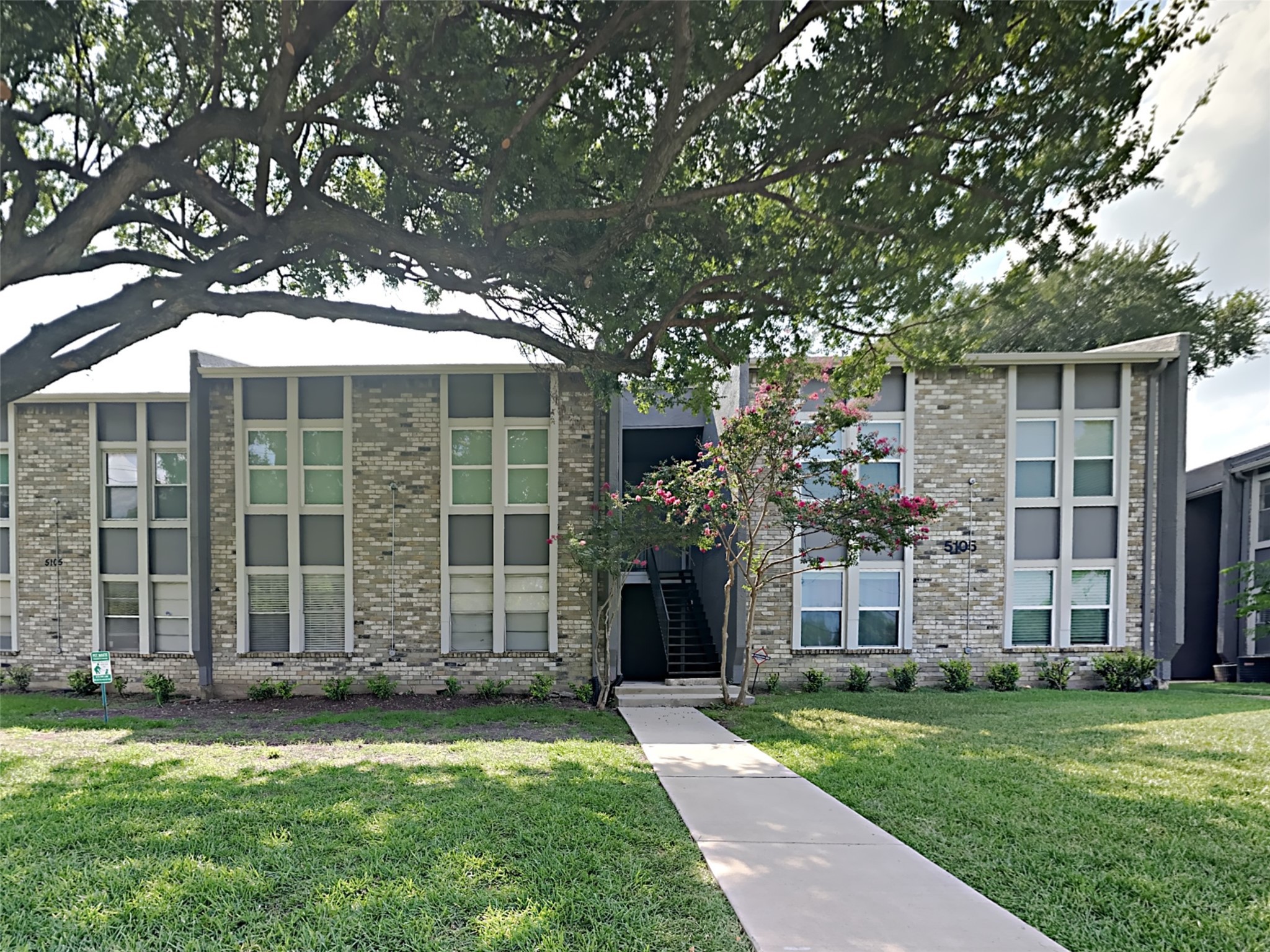 5105 Skillman Street Dallas TX 75206