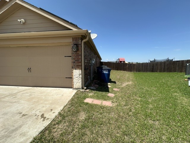 1202 Meadow Wood Princeton TX 75407