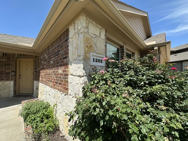 1202 Meadow Wood Princeton TX 75407
