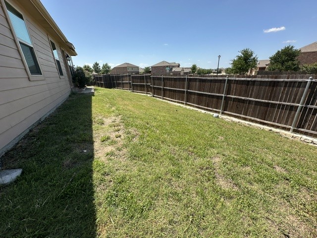 1202 Meadow Wood Princeton TX 75407
