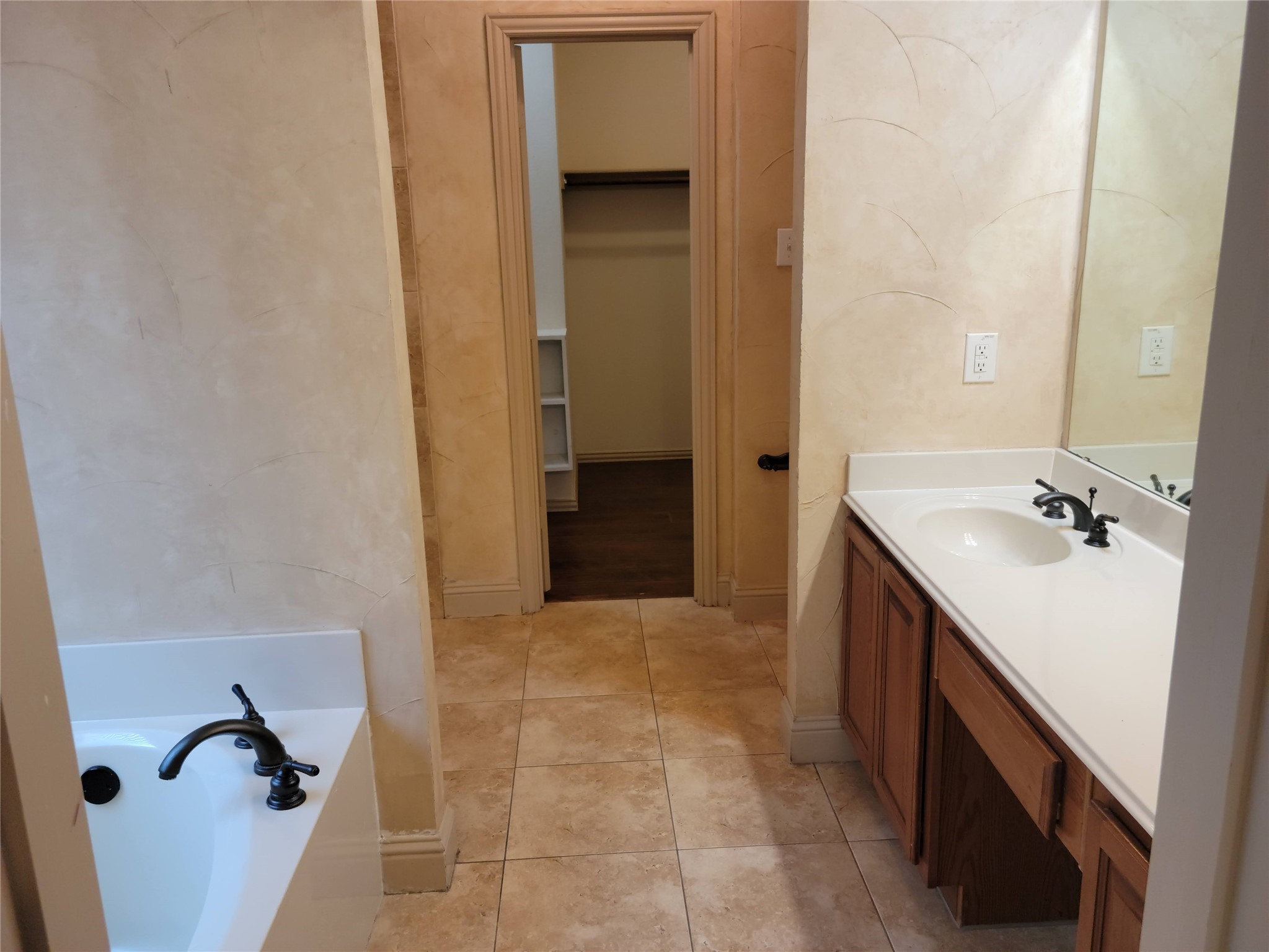 8201 Olympia Drive Mckinney TX 75072
