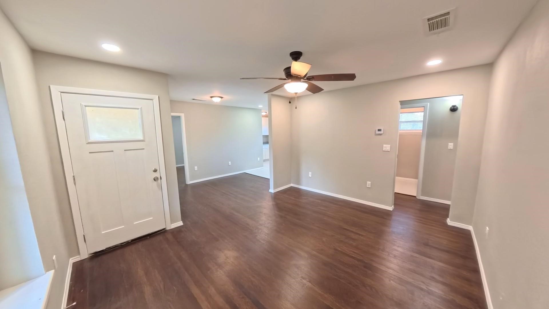 2233 Huskey Street Garland TX 75041