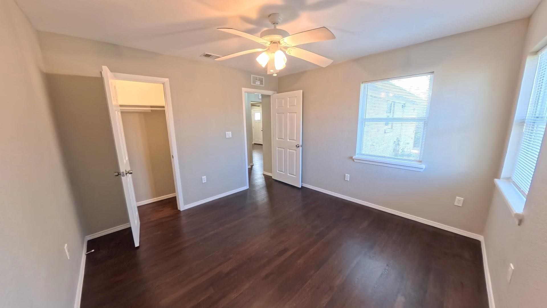 2233 Huskey Street Garland TX 75041