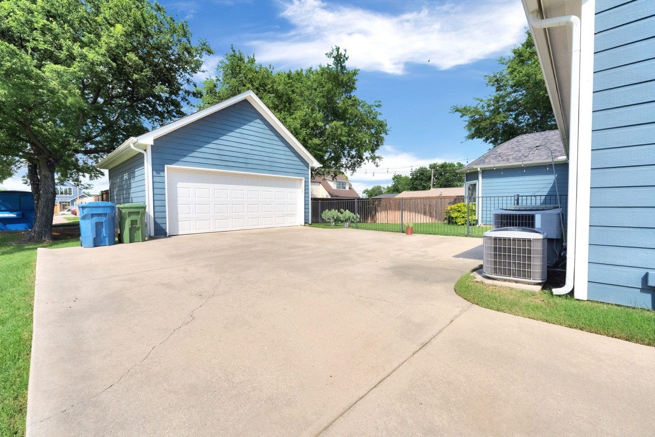 305 Main Street Roanoke TX 76262