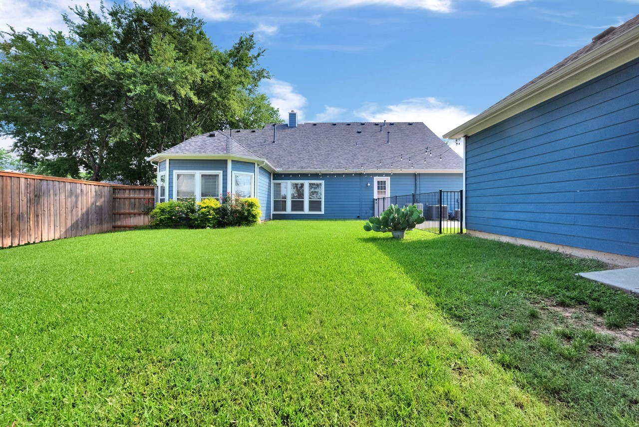 305 Main Street Roanoke TX 76262