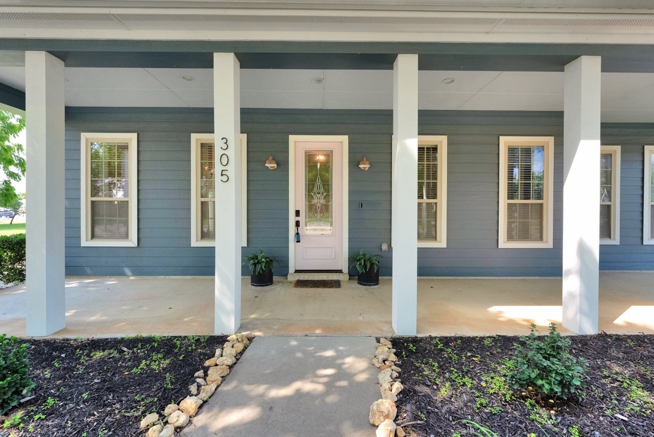305 Main Street Roanoke TX 76262