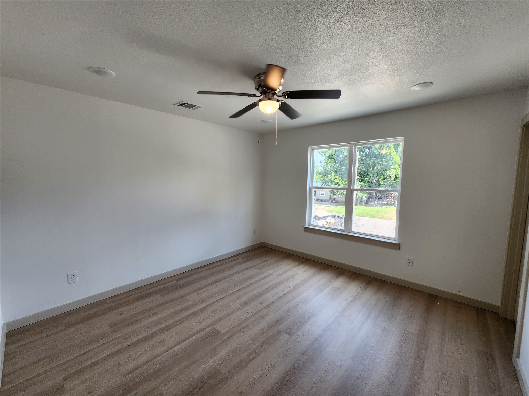 211 Trinity Street Bridgeport TX 76426