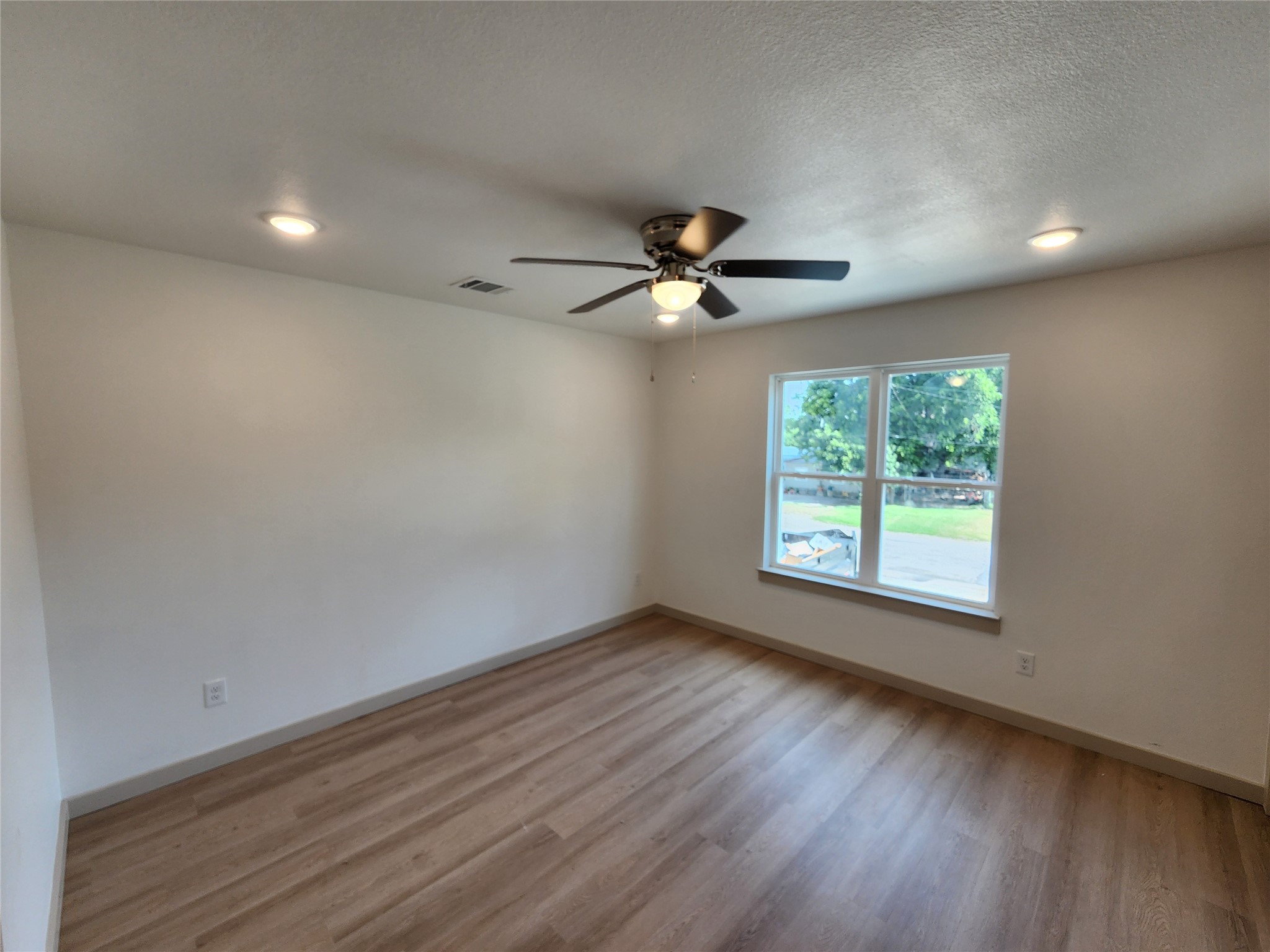 211 Trinity Street Bridgeport TX 76426