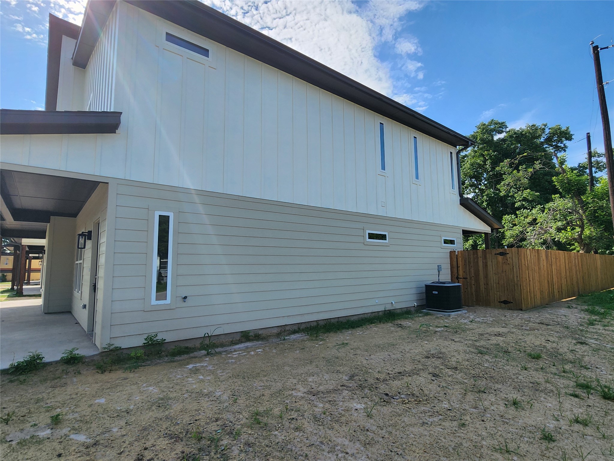 211 Trinity Street Bridgeport TX 76426