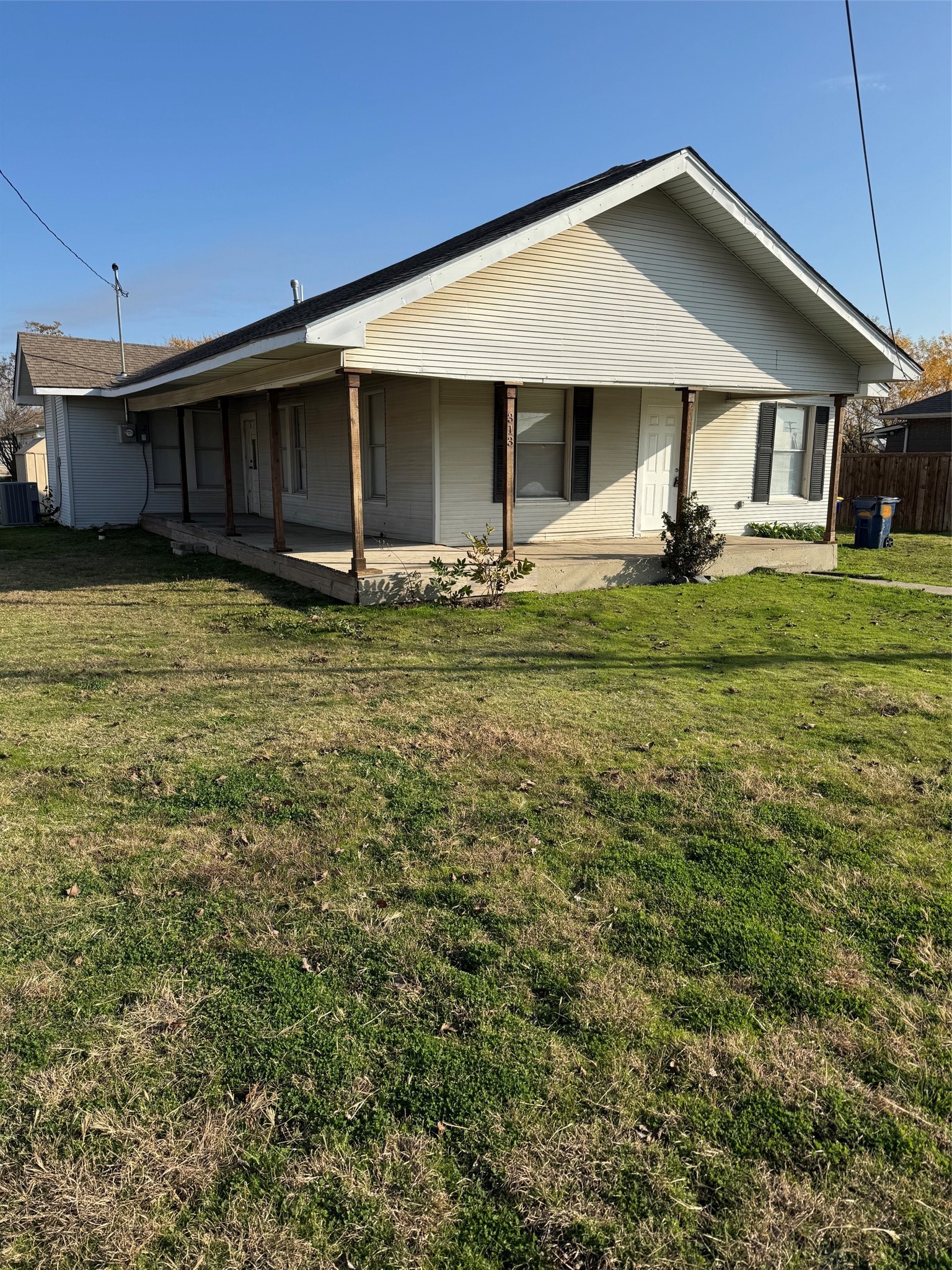 313 E Lloyd Street Krum TX 76249