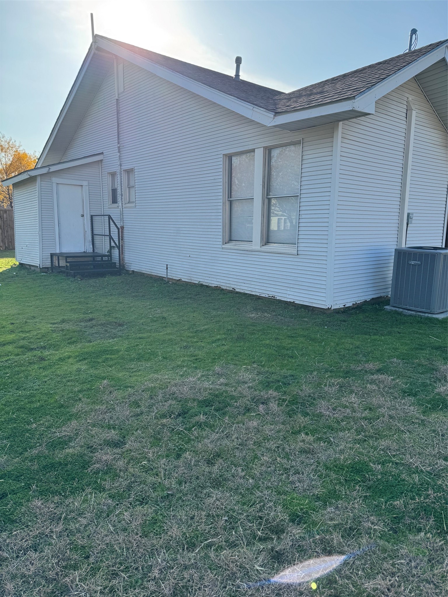 313 E Lloyd Street Krum TX 76249