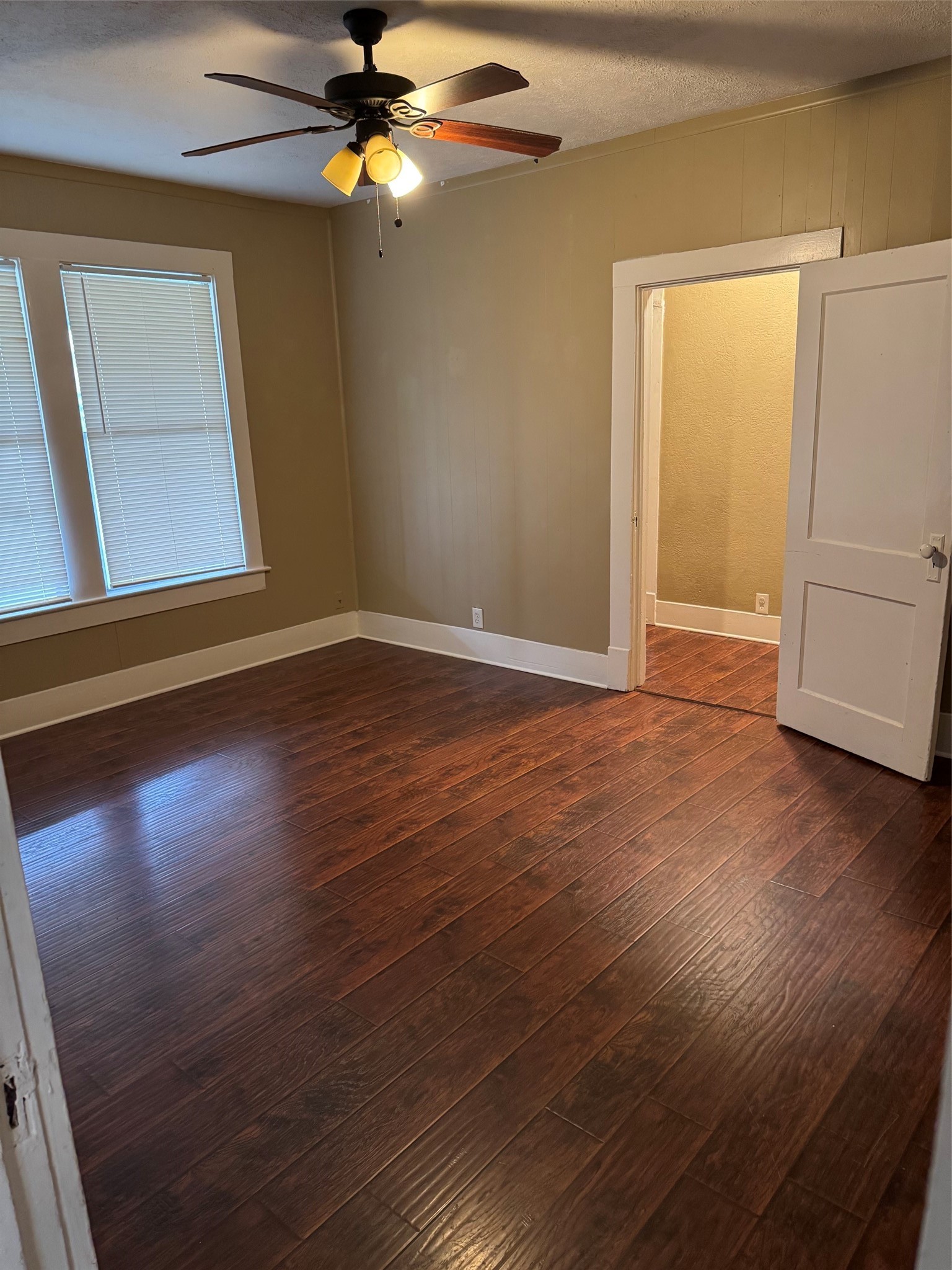 313 E Lloyd Street Krum TX 76249