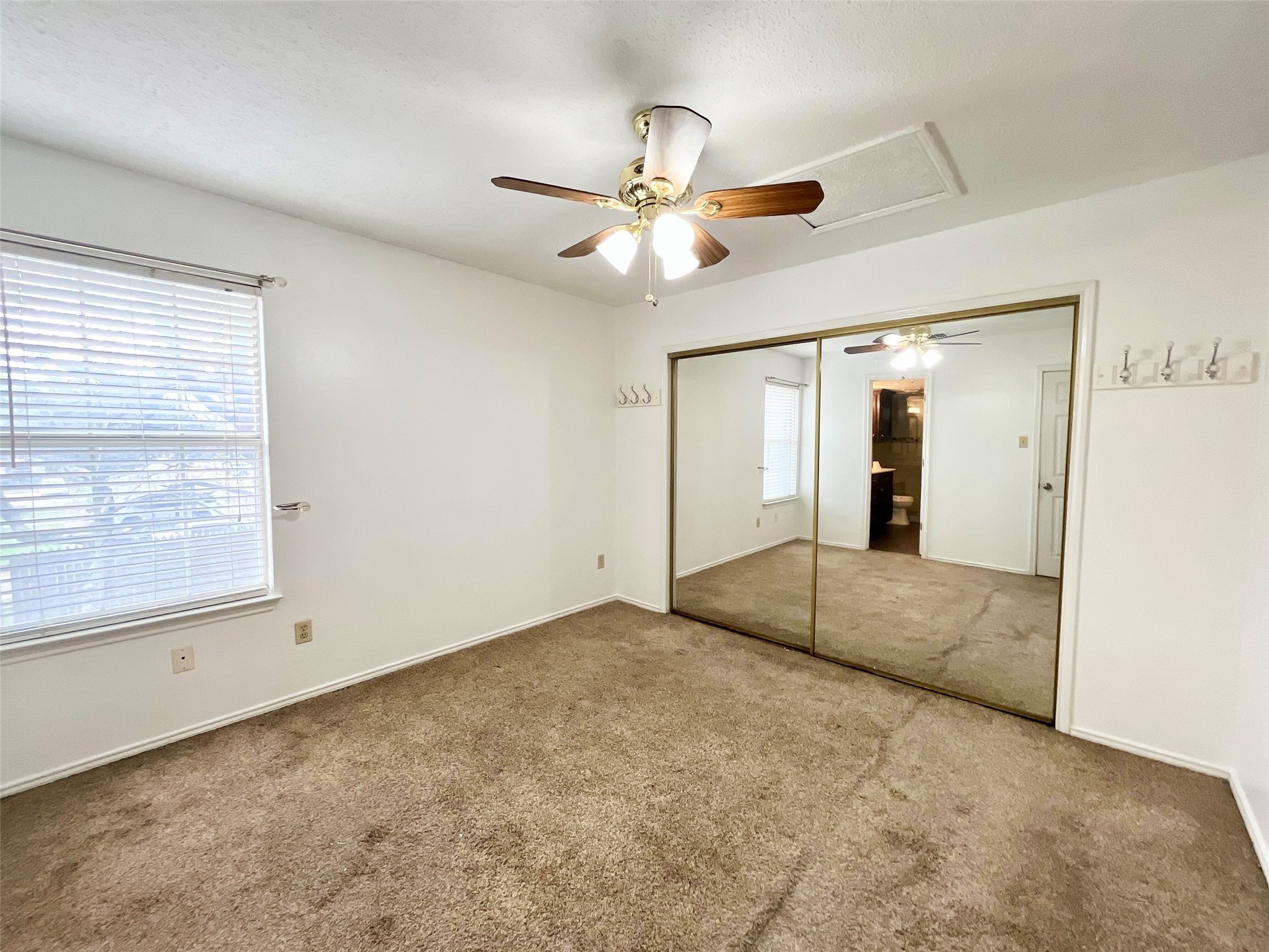 1450 Meadowood Village Drive Fort Worth TX 76120