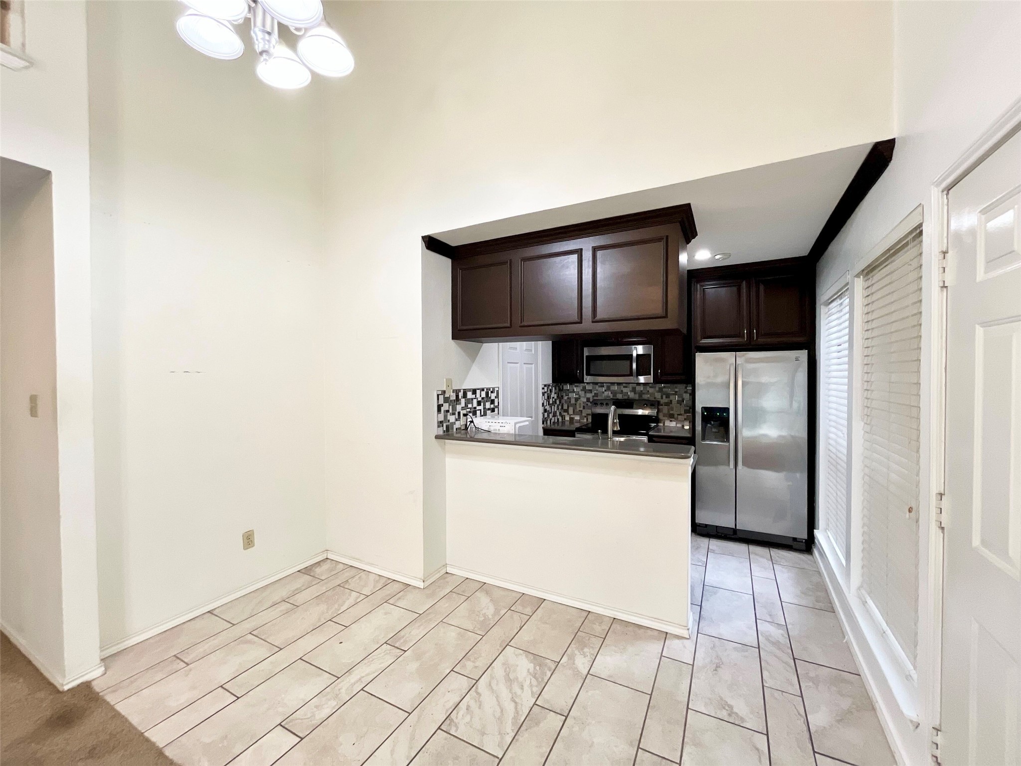 1450 Meadowood Village Drive Fort Worth TX 76120
