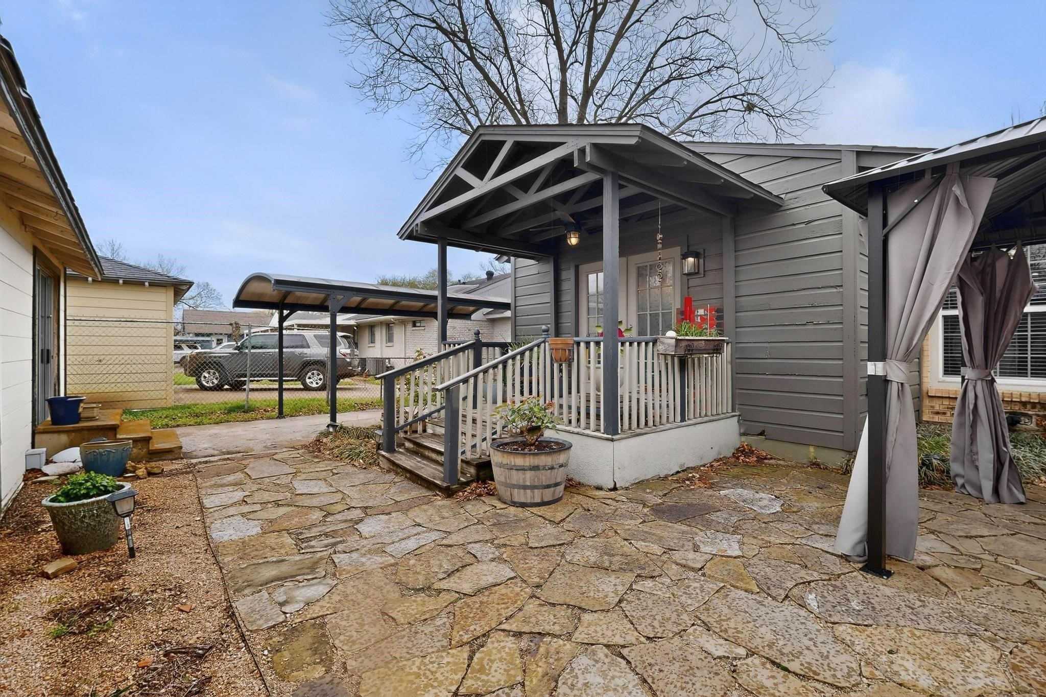 1707 Mariposa Drive Dallas TX 75228