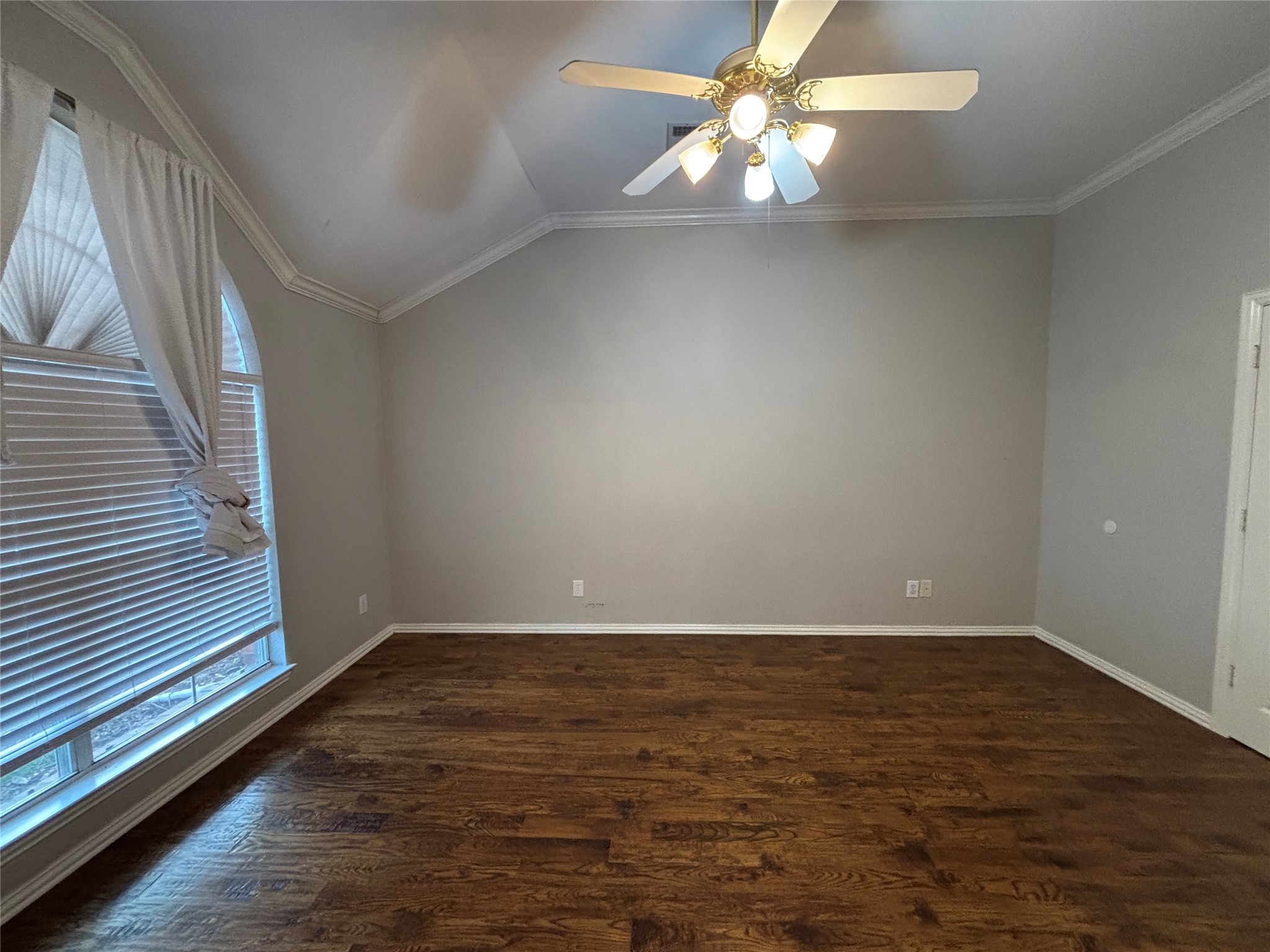 2921 Meadow Glen Drive Mckinney TX 75072