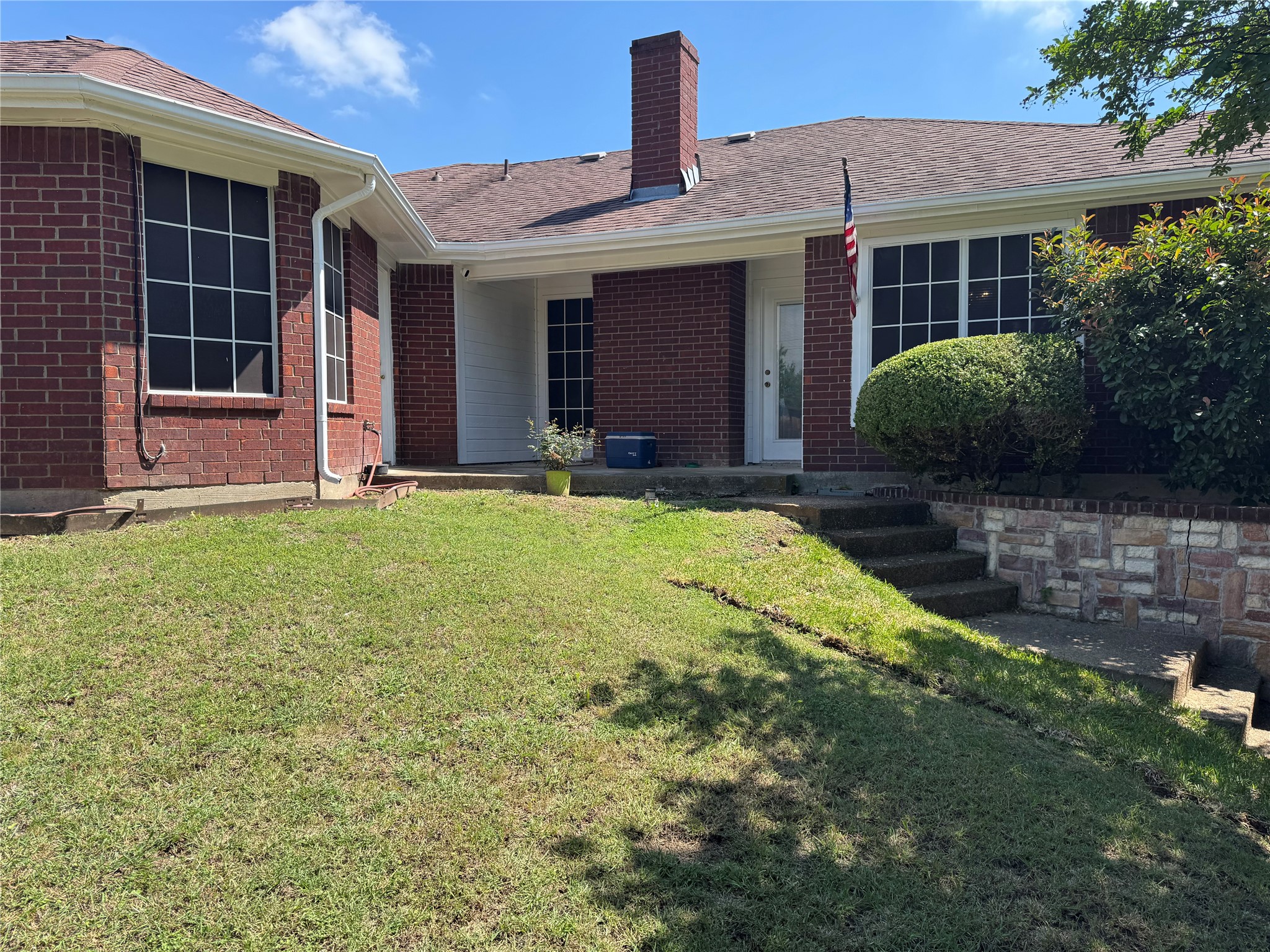 100 Streamside Drive Desoto TX 75115
