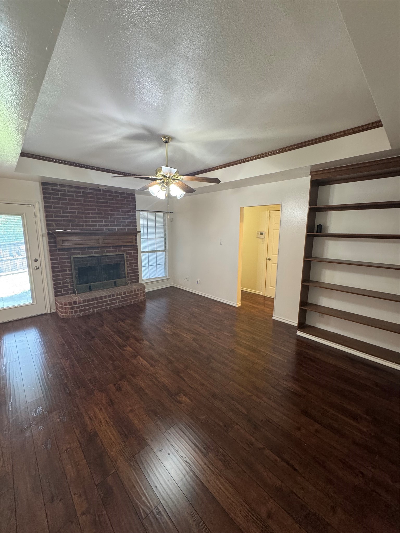 100 Streamside Drive Desoto TX 75115