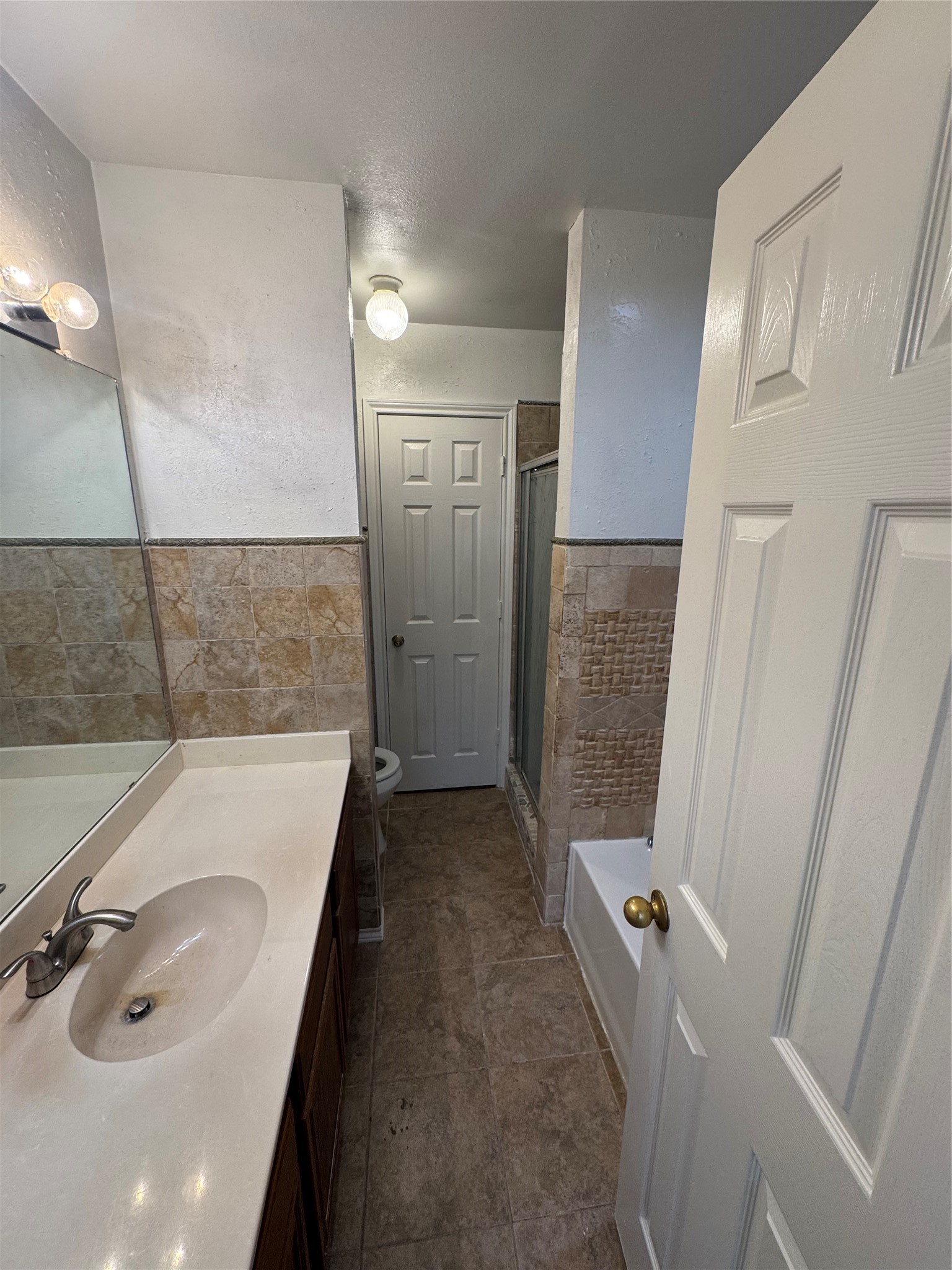 100 Streamside Drive Desoto TX 75115