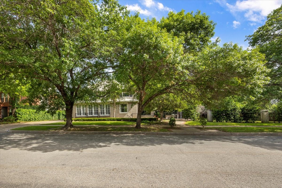4720 Collinwood Avenue Fort Worth TX 76107