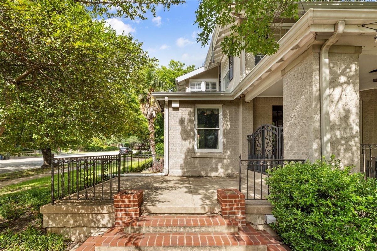 4720 Collinwood Avenue Fort Worth TX 76107