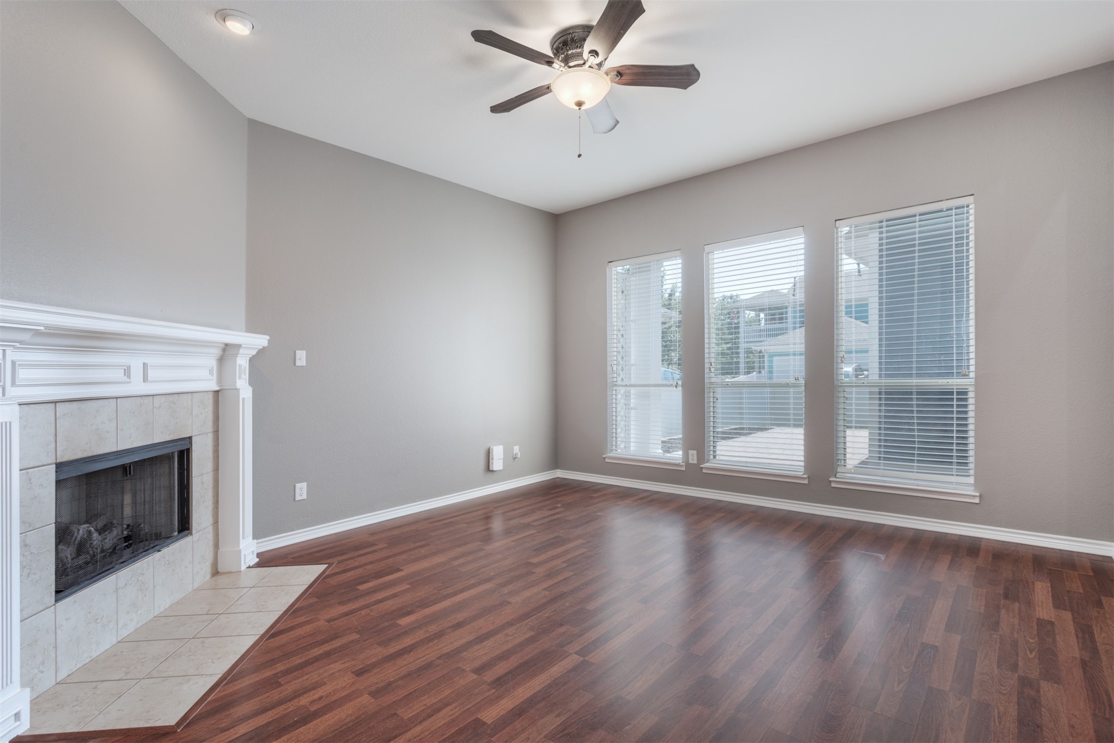 1240 Hayden Lane Savannah TX 76227