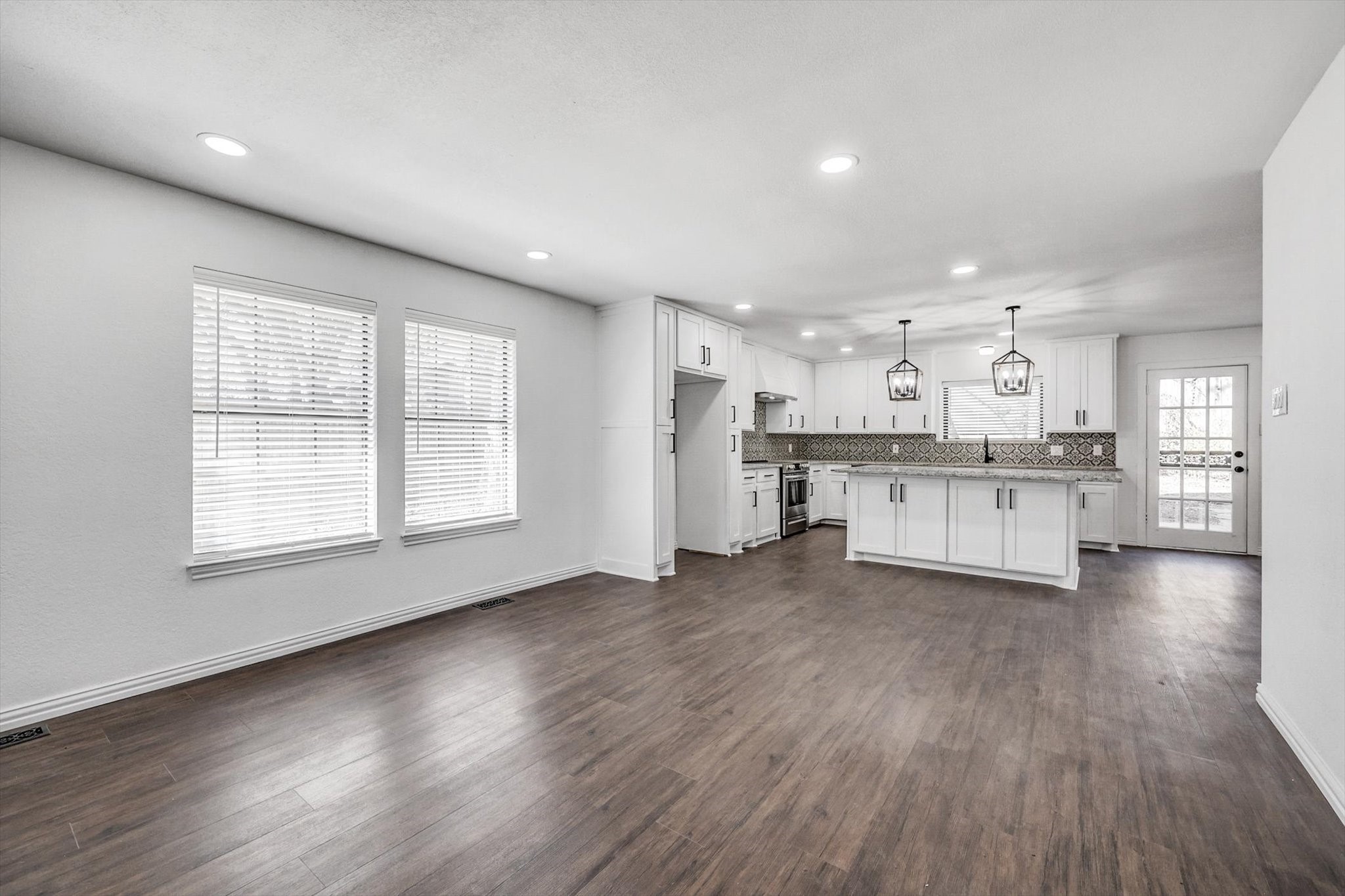 200 Eagle Court Bedford TX 76021