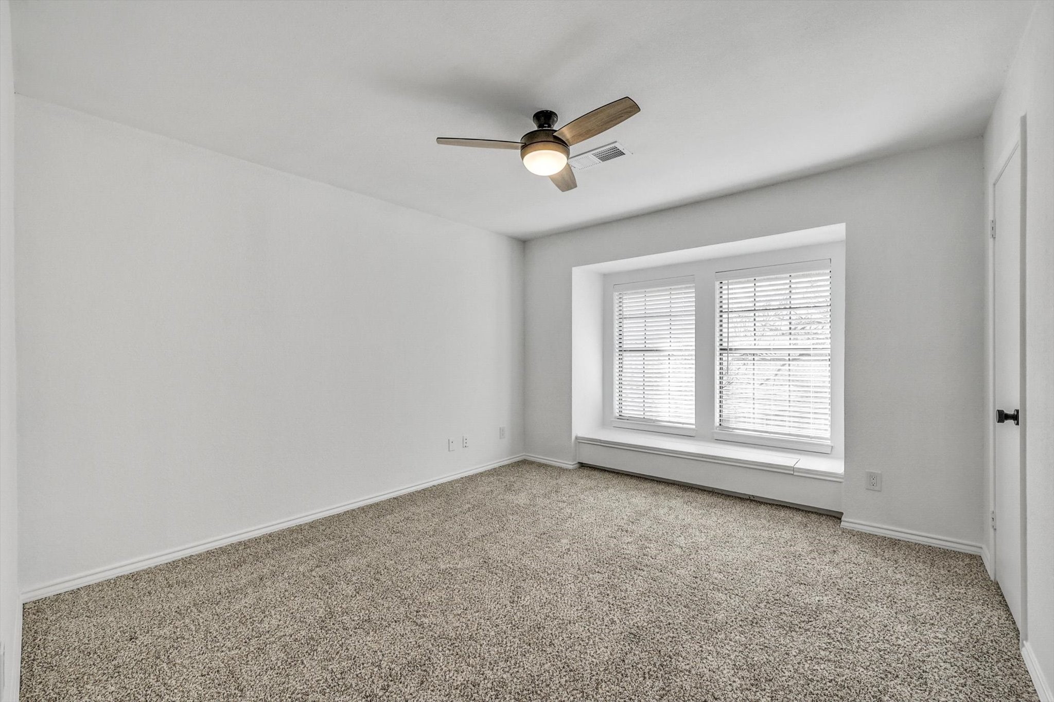 200 Eagle Court Bedford TX 76021