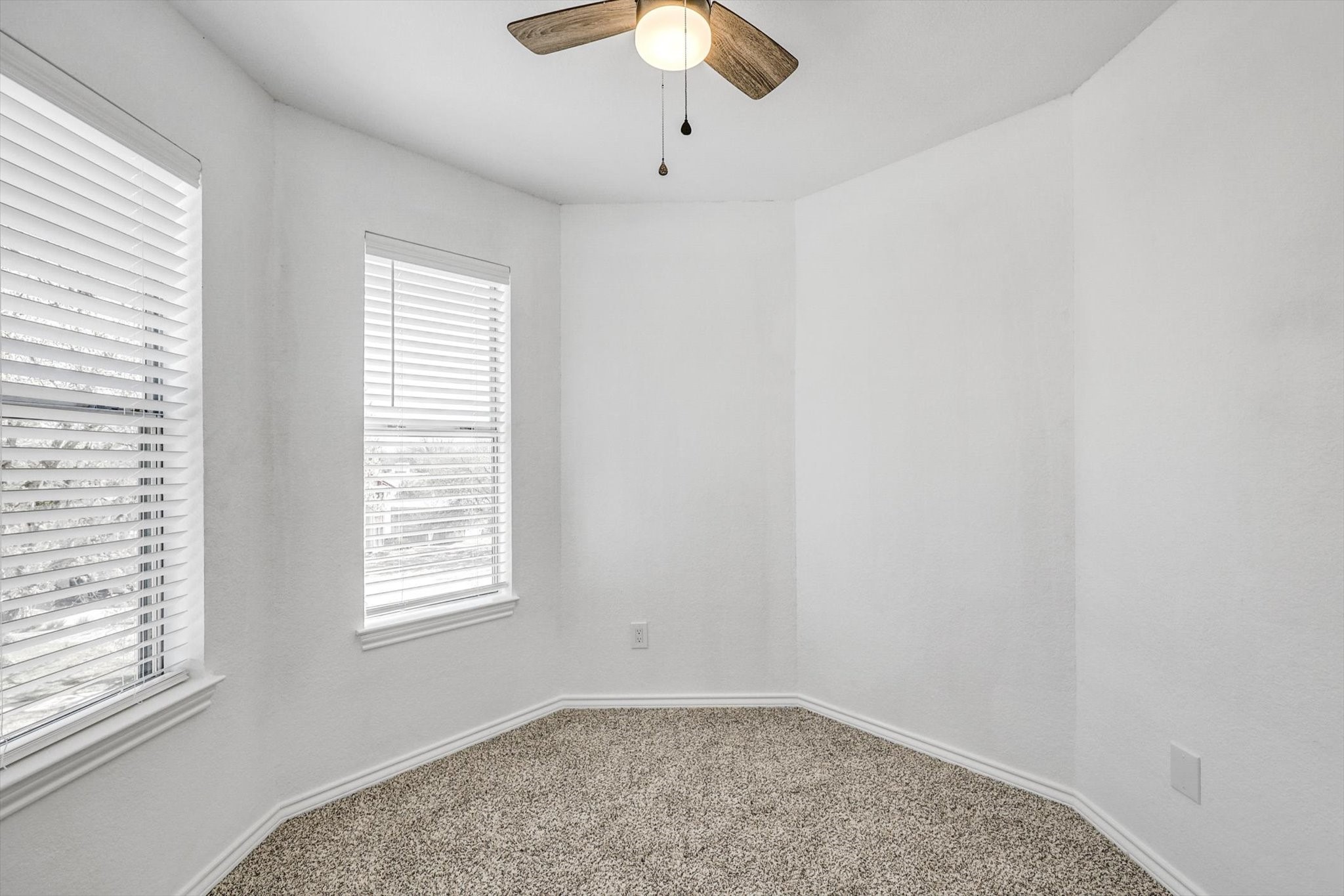 200 Eagle Court Bedford TX 76021