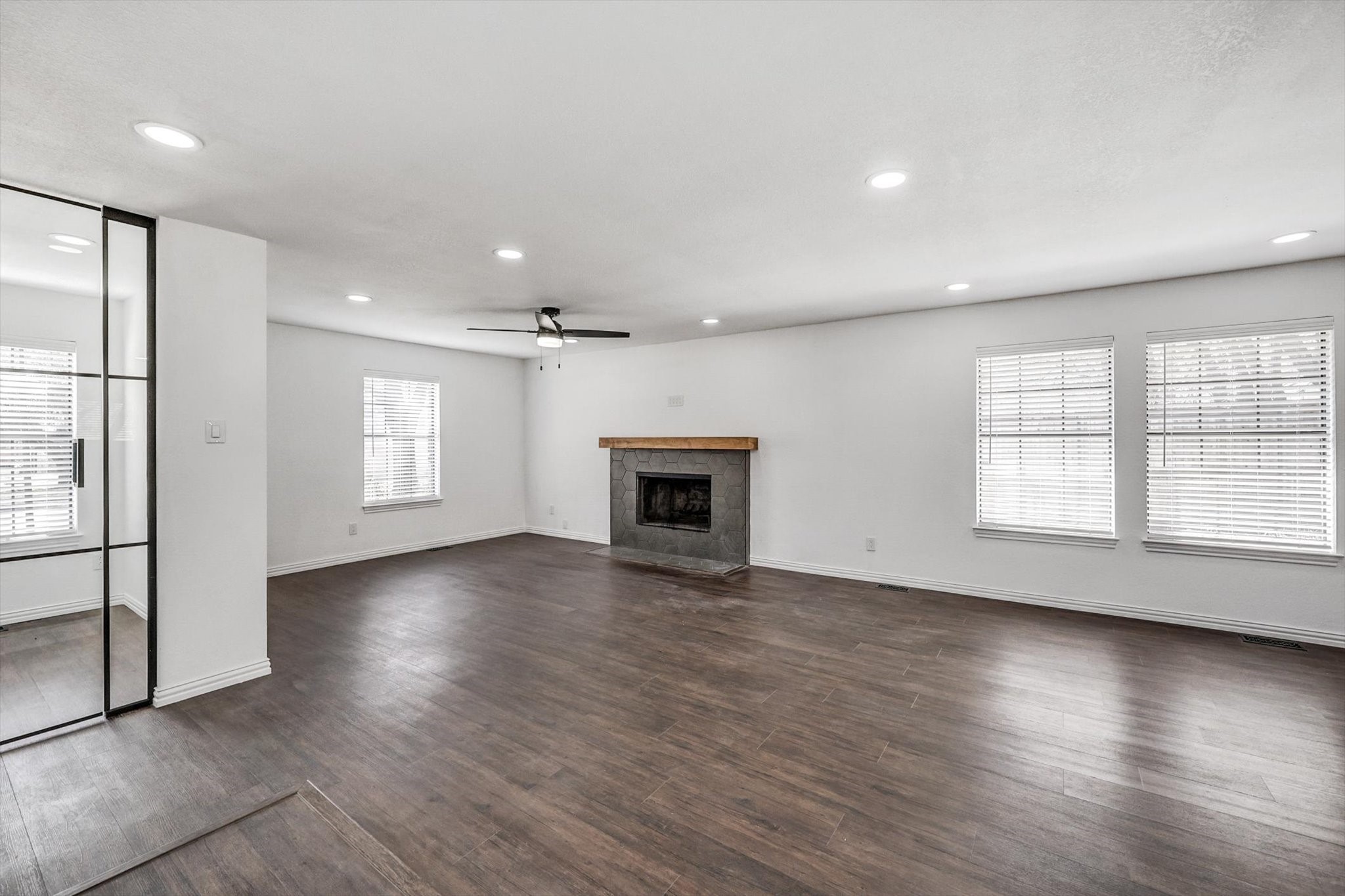 200 Eagle Court Bedford TX 76021