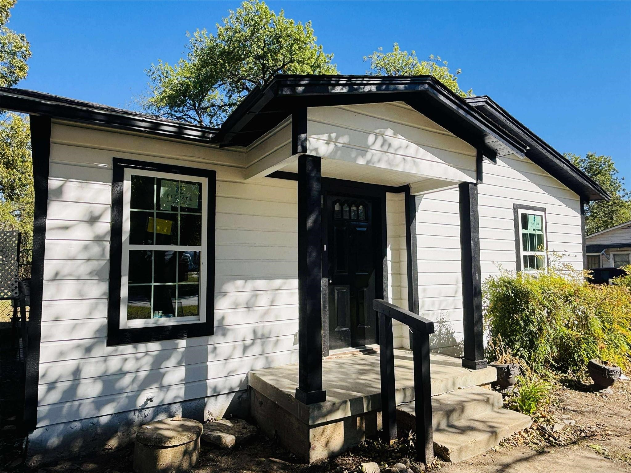 2762 Beverly Hills Drive Sansom Park TX 76114