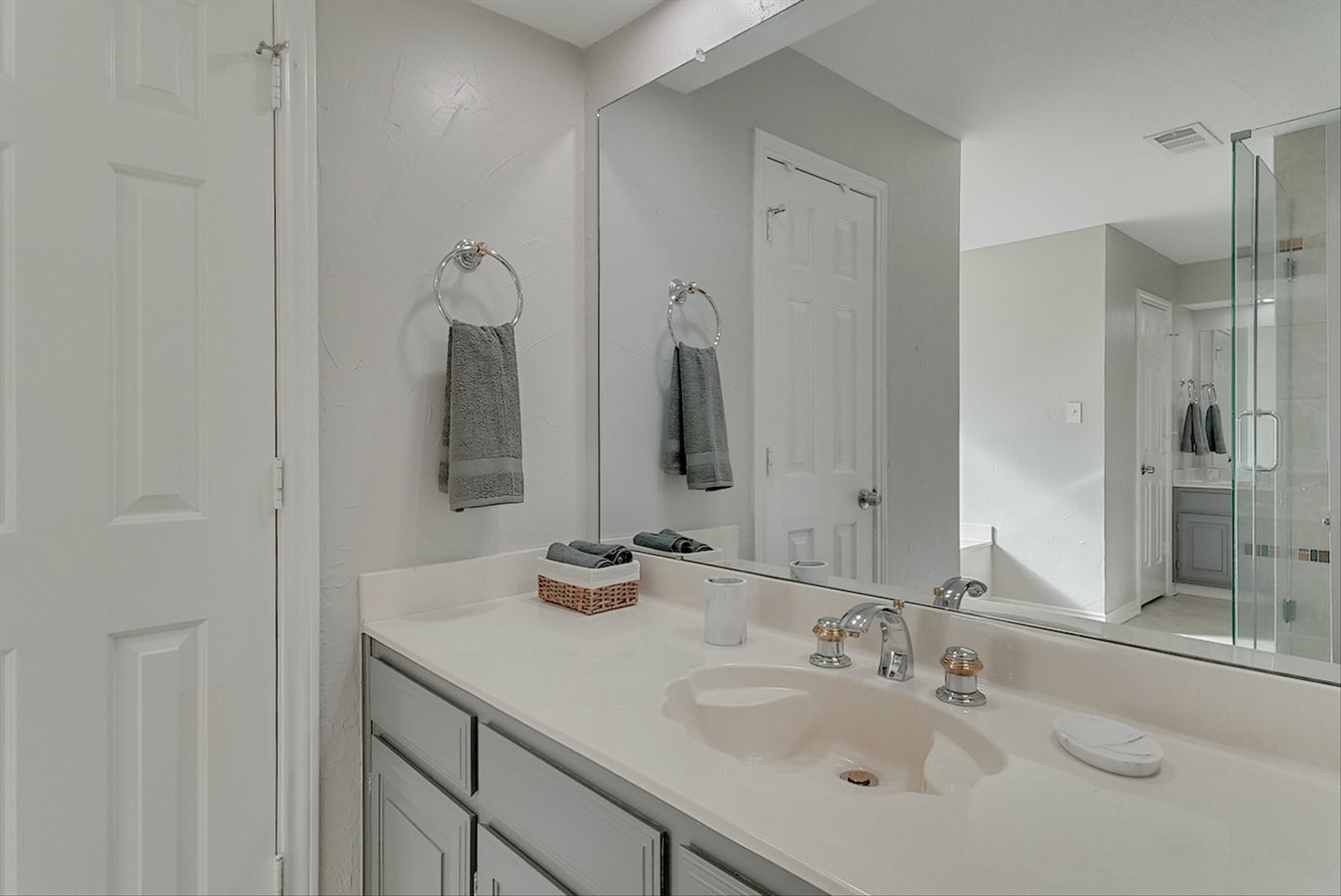 6624 Gold Dust Trail Dallas TX 75252