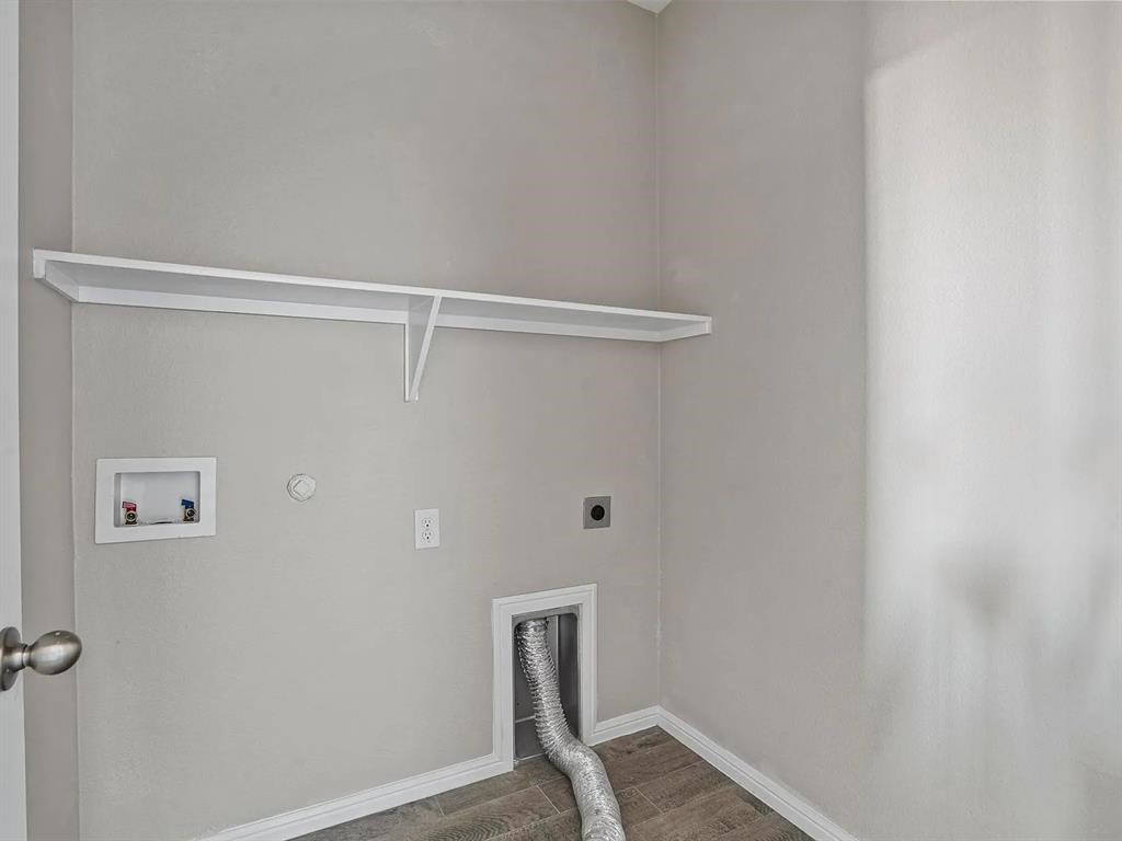 9805 Summerton Drive Fort Worth TX 76108