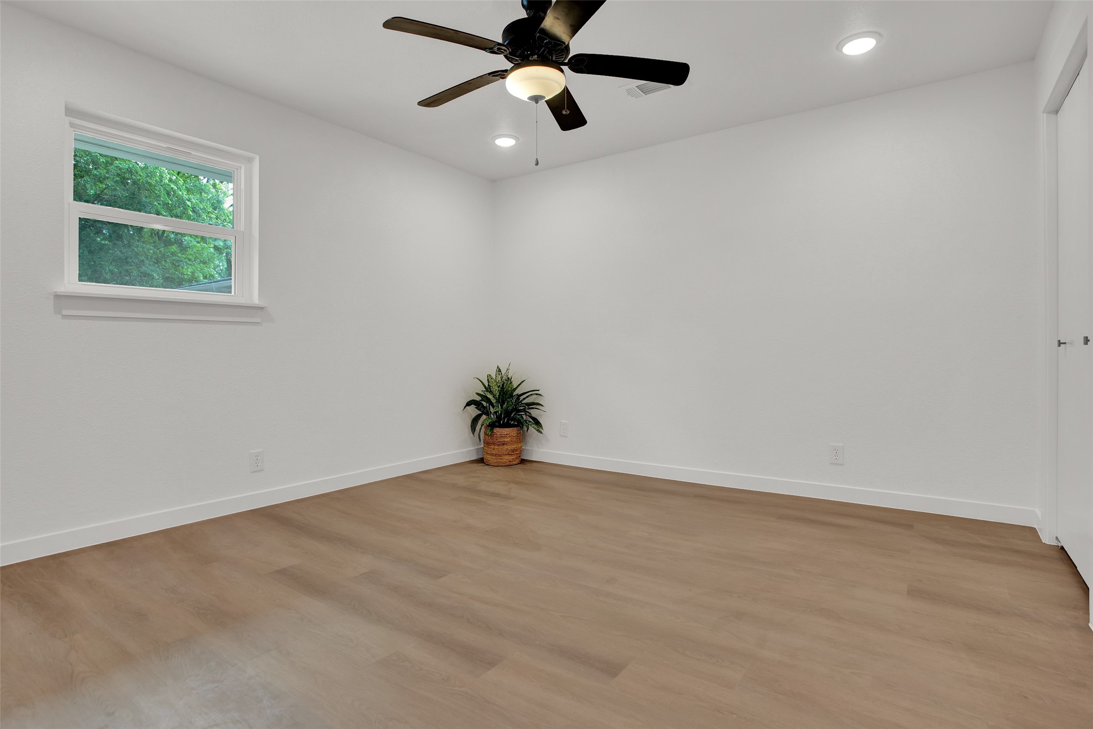 2910 W Crawford Street Denison TX 75020