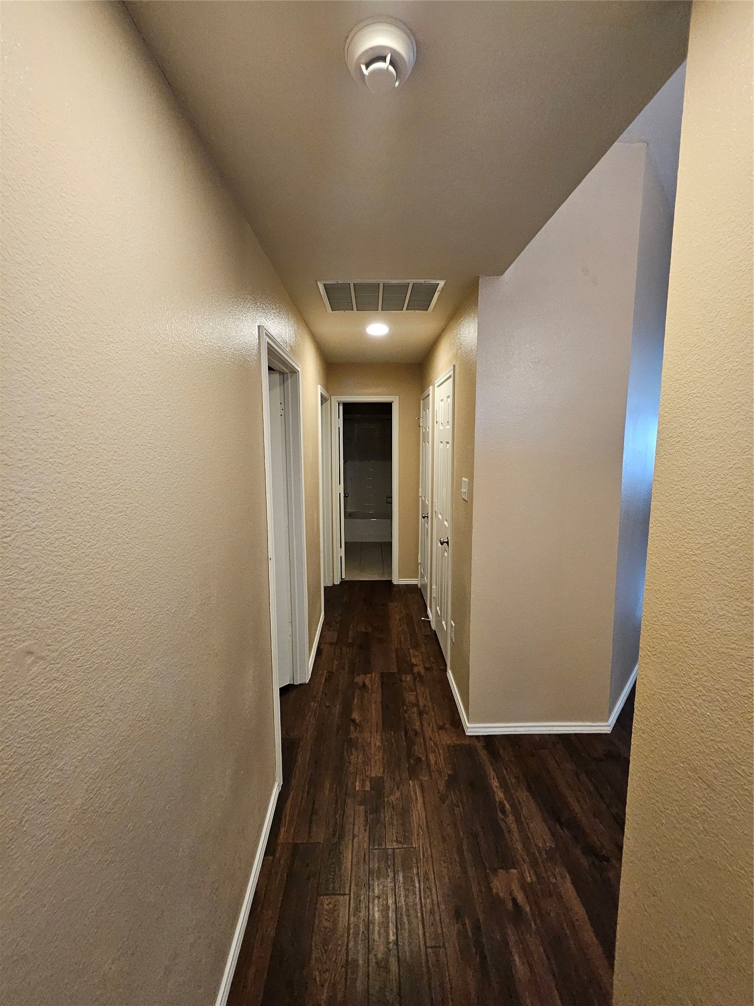 3235 Guadaloupe Grand Prairie TX 75054