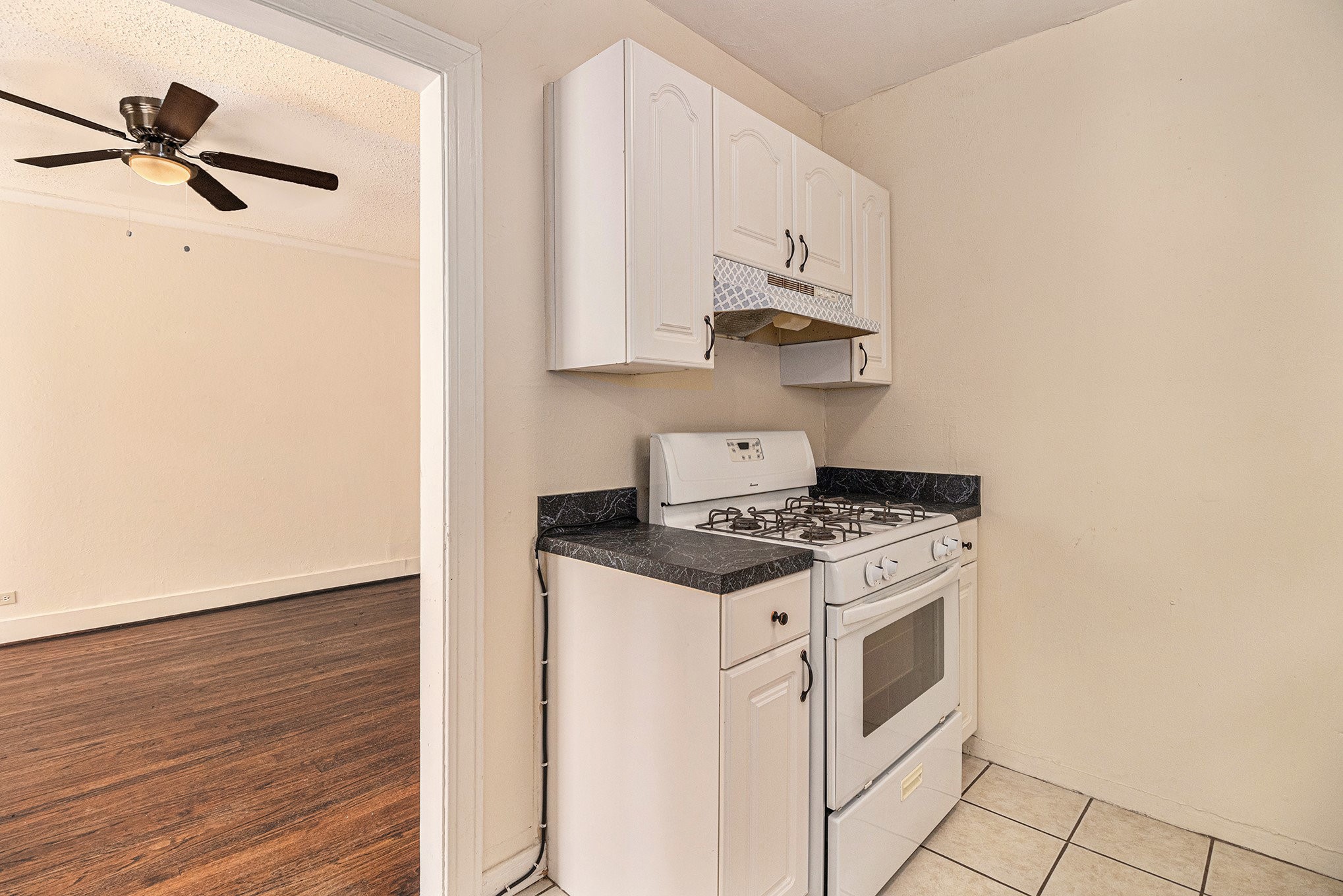 6302 Belmont Avenue Dallas TX 75214