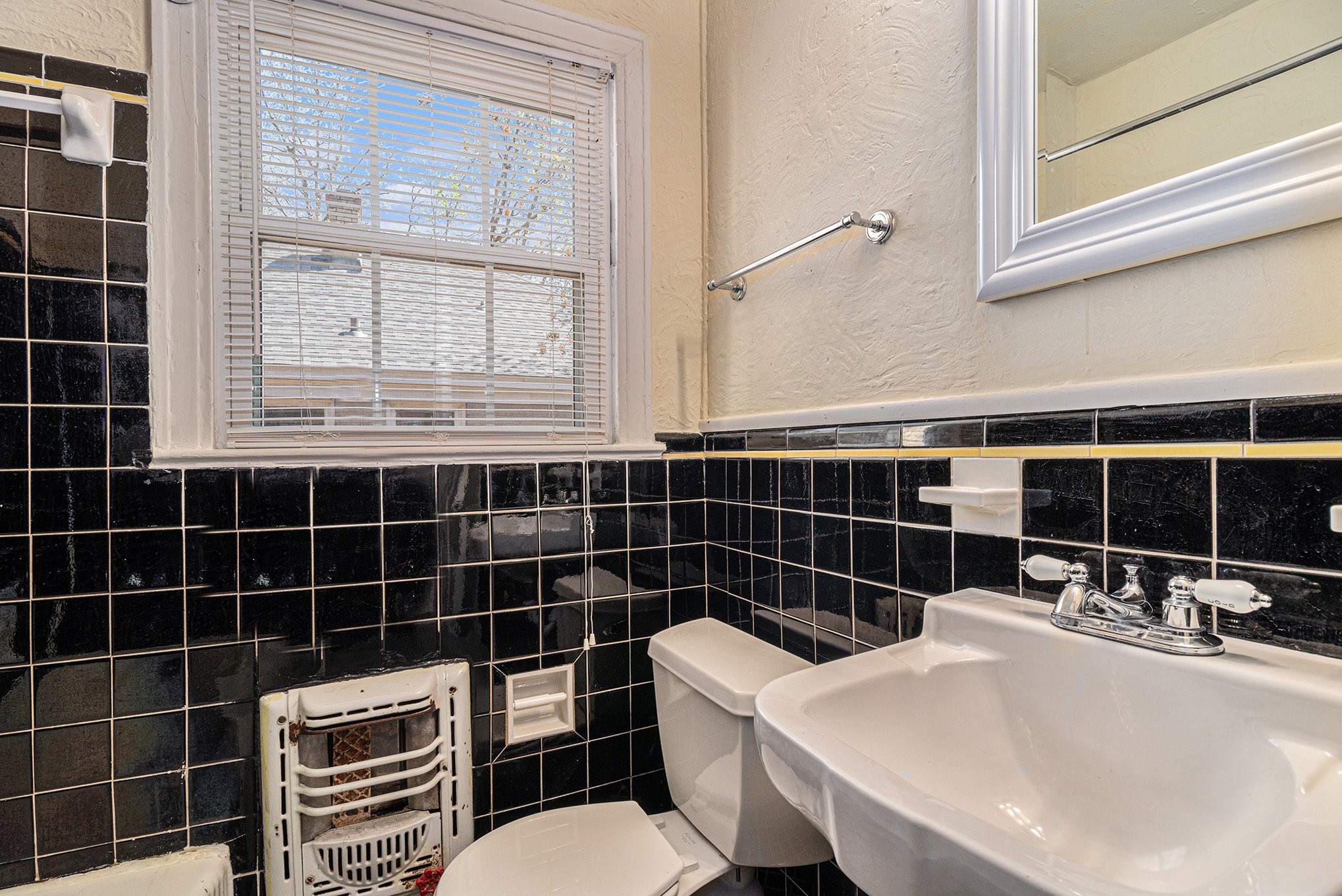 6302 Belmont Avenue Dallas TX 75214