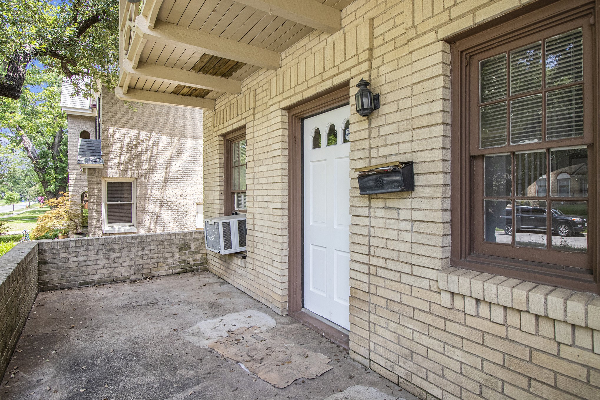 6302 Belmont Avenue Dallas TX 75214