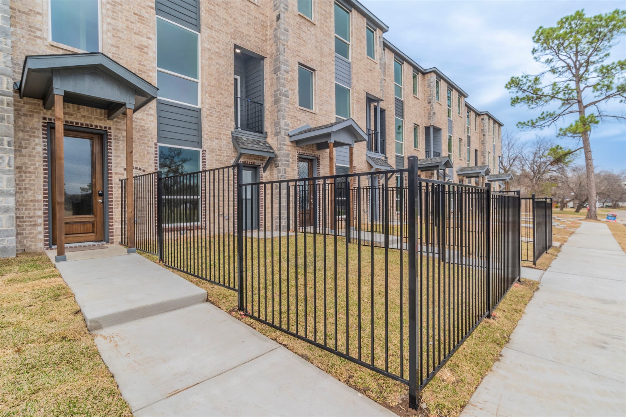 1605 Mignon Drive Arlington TX 76010