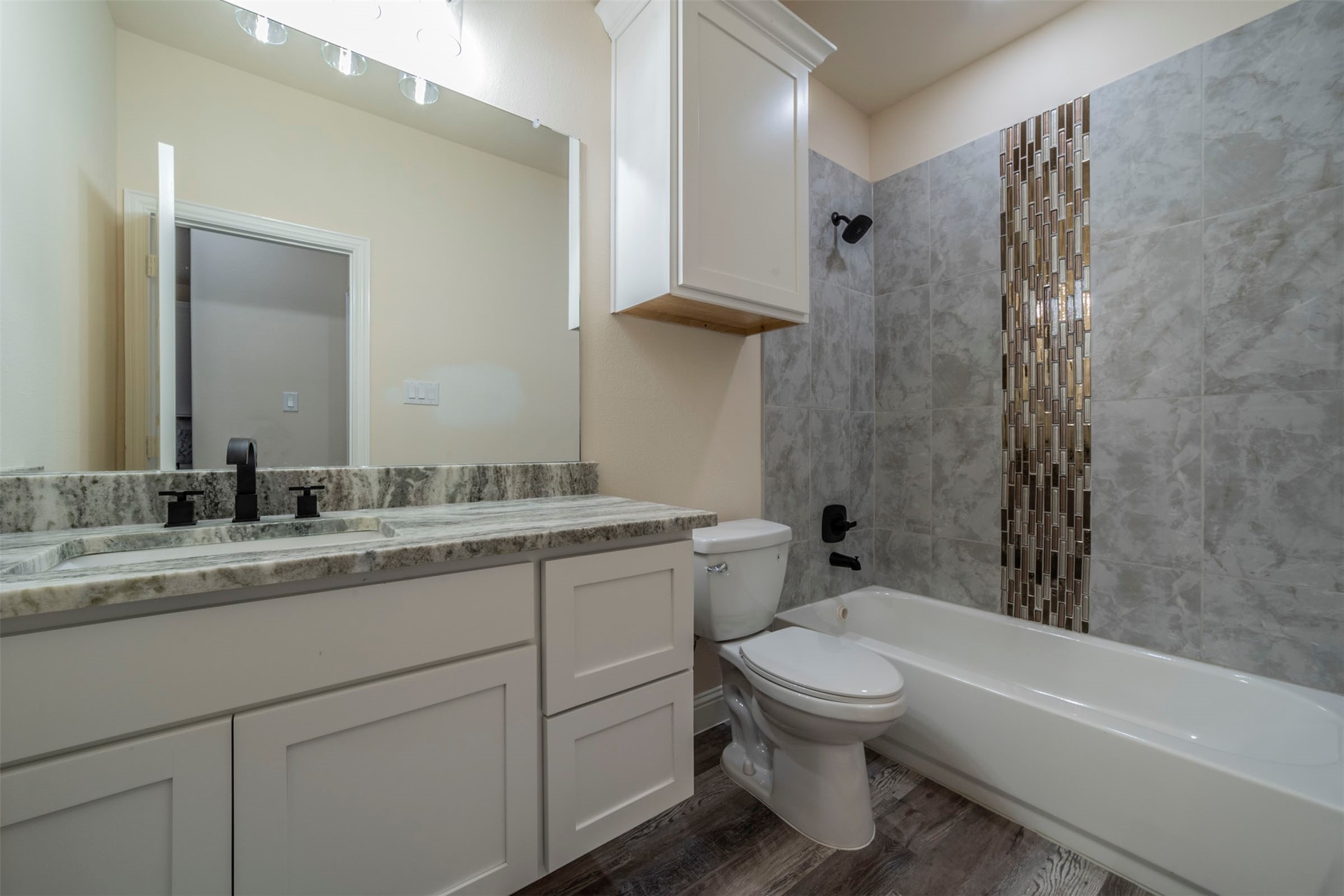 1605 Mignon Drive Arlington TX 76010