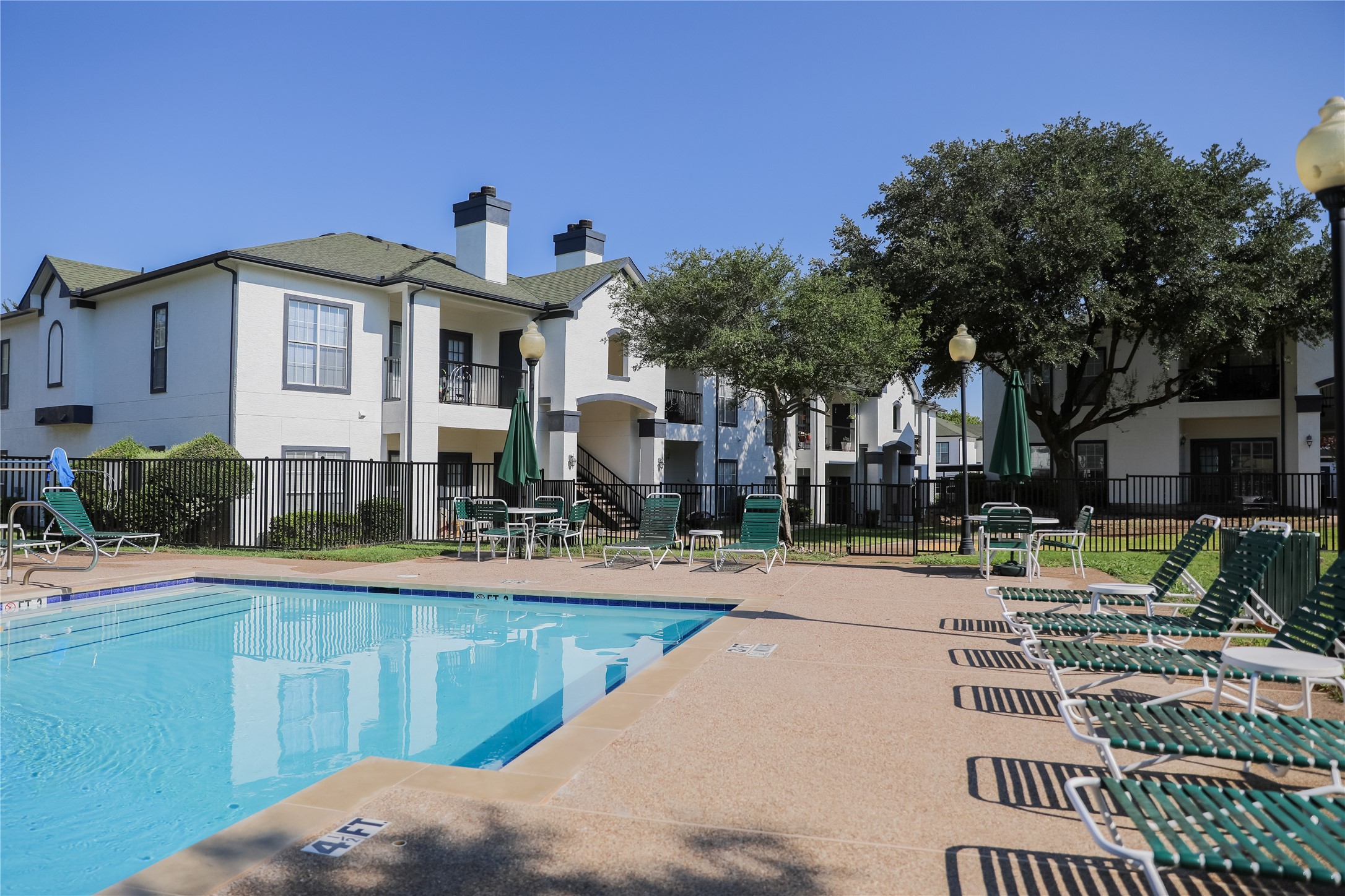 1600 N 9th Street Midlothian TX 76065