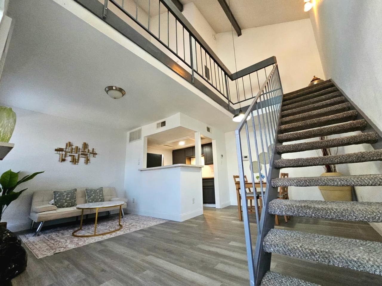 7152 Fair Oaks Avenue Dallas TX 75231